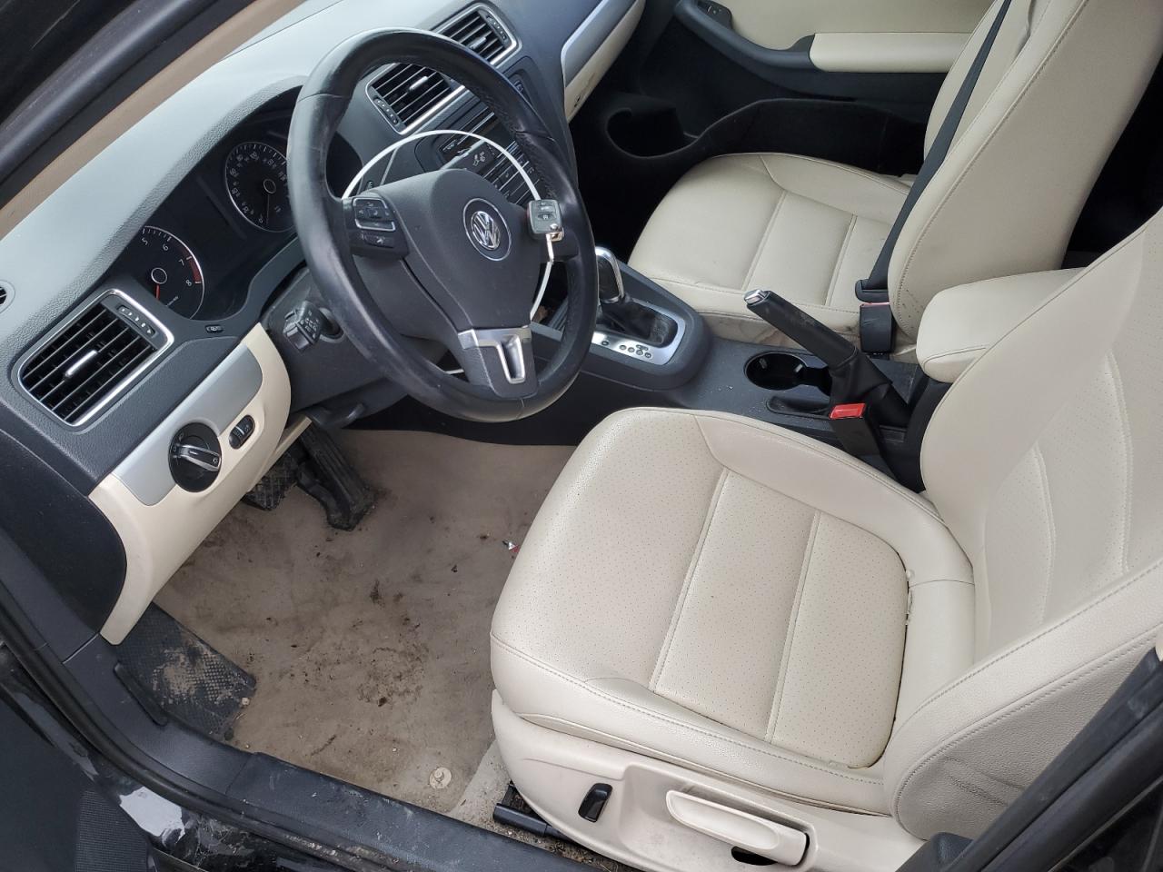 2014 Volkswagen Jetta - Image 7