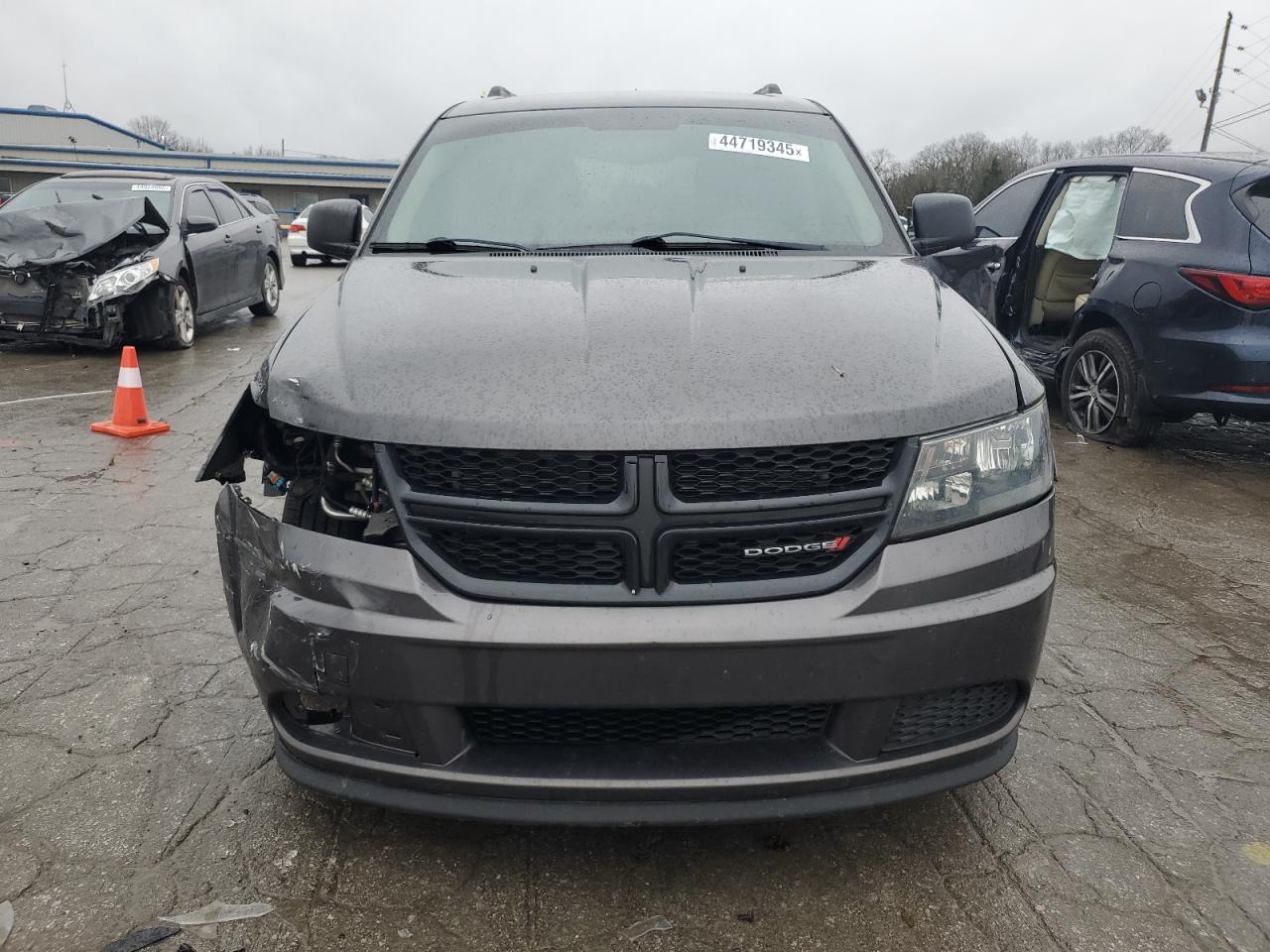 2017 Dodge Journey - Image 5
