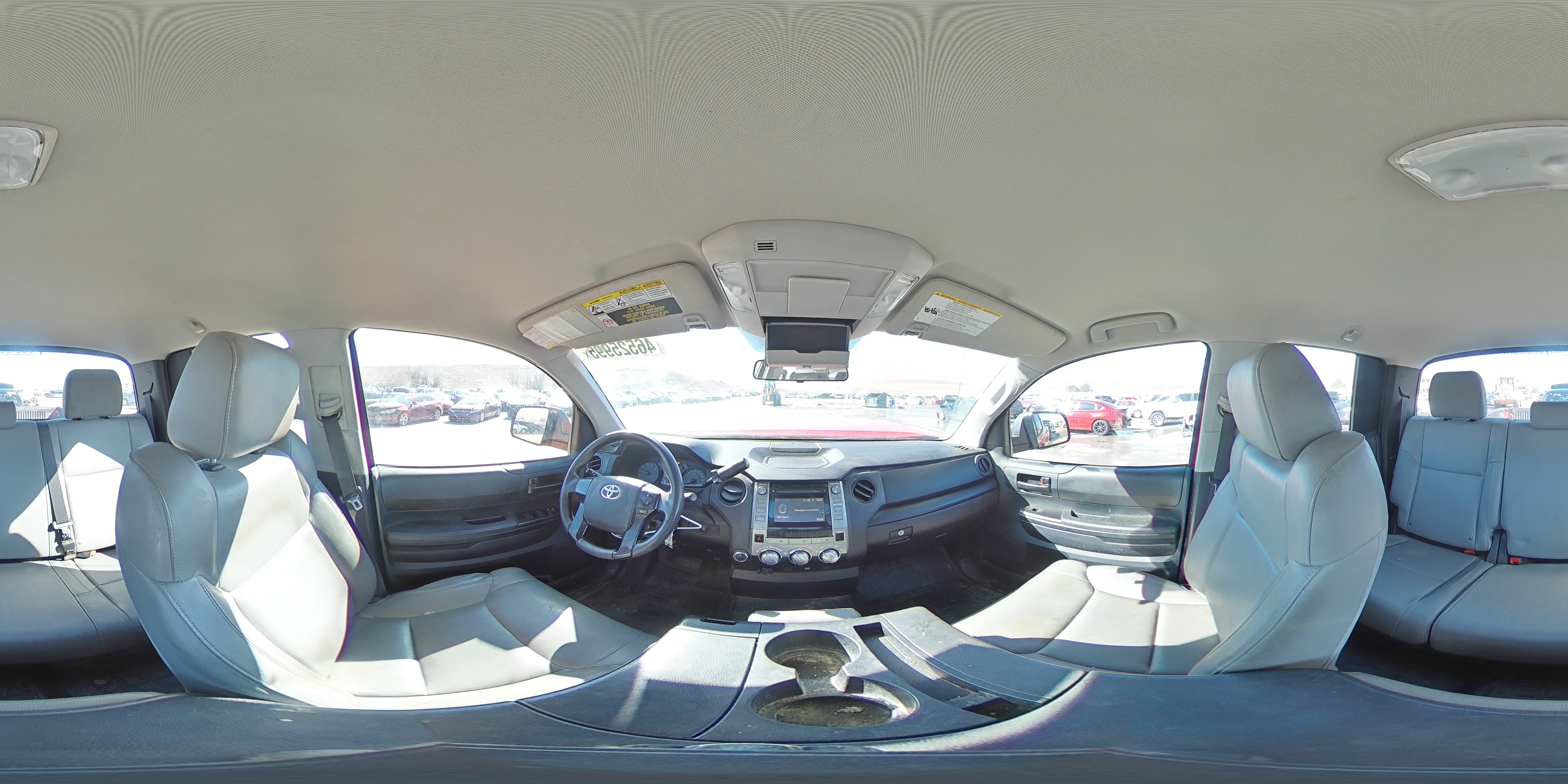 2016 Toyota Tundra - Image 14