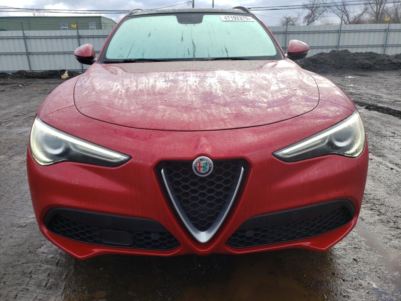 2018 Alfa Romeo Stelvio - Image 5