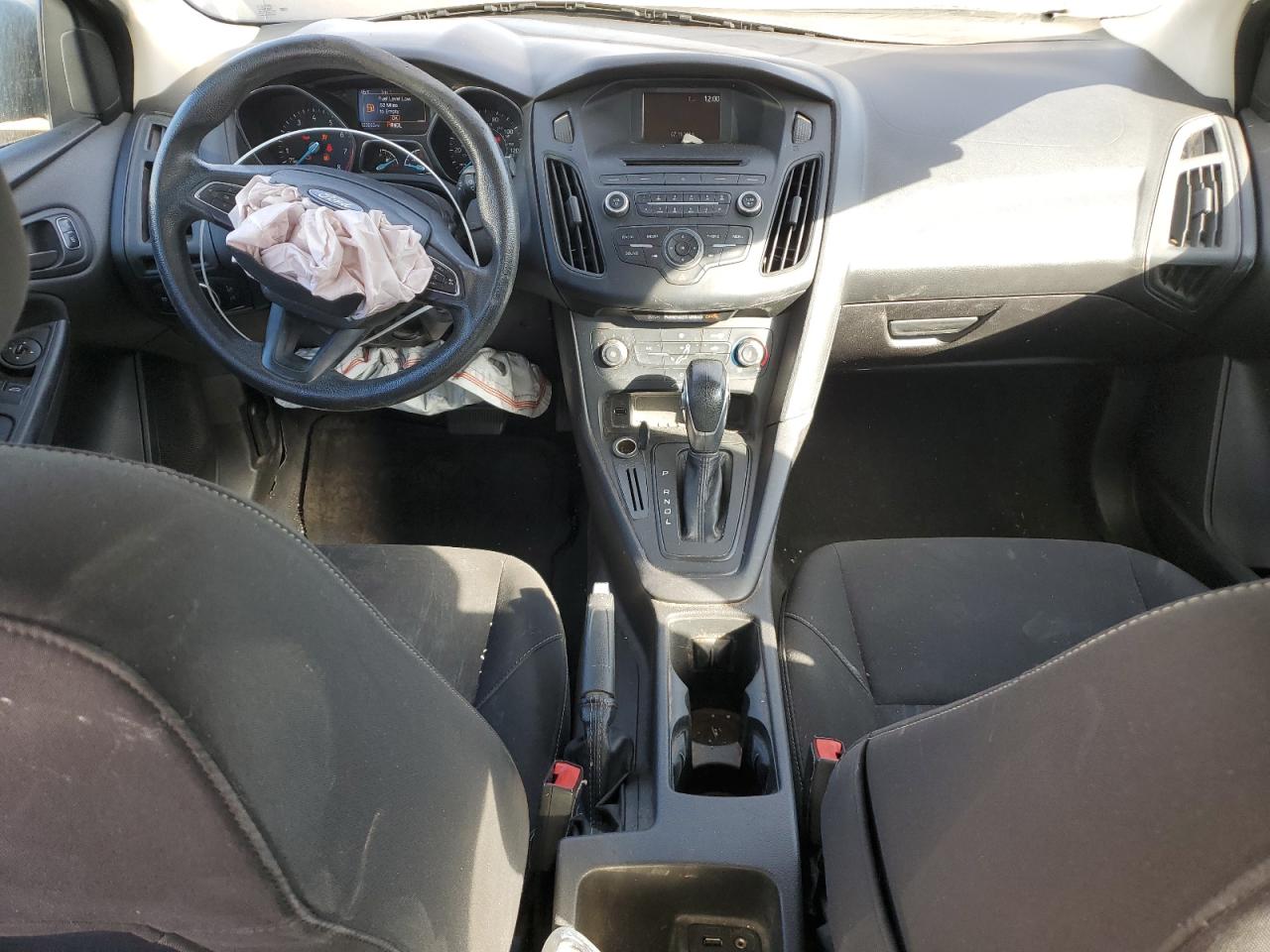 2015 Ford Focus - Image 8