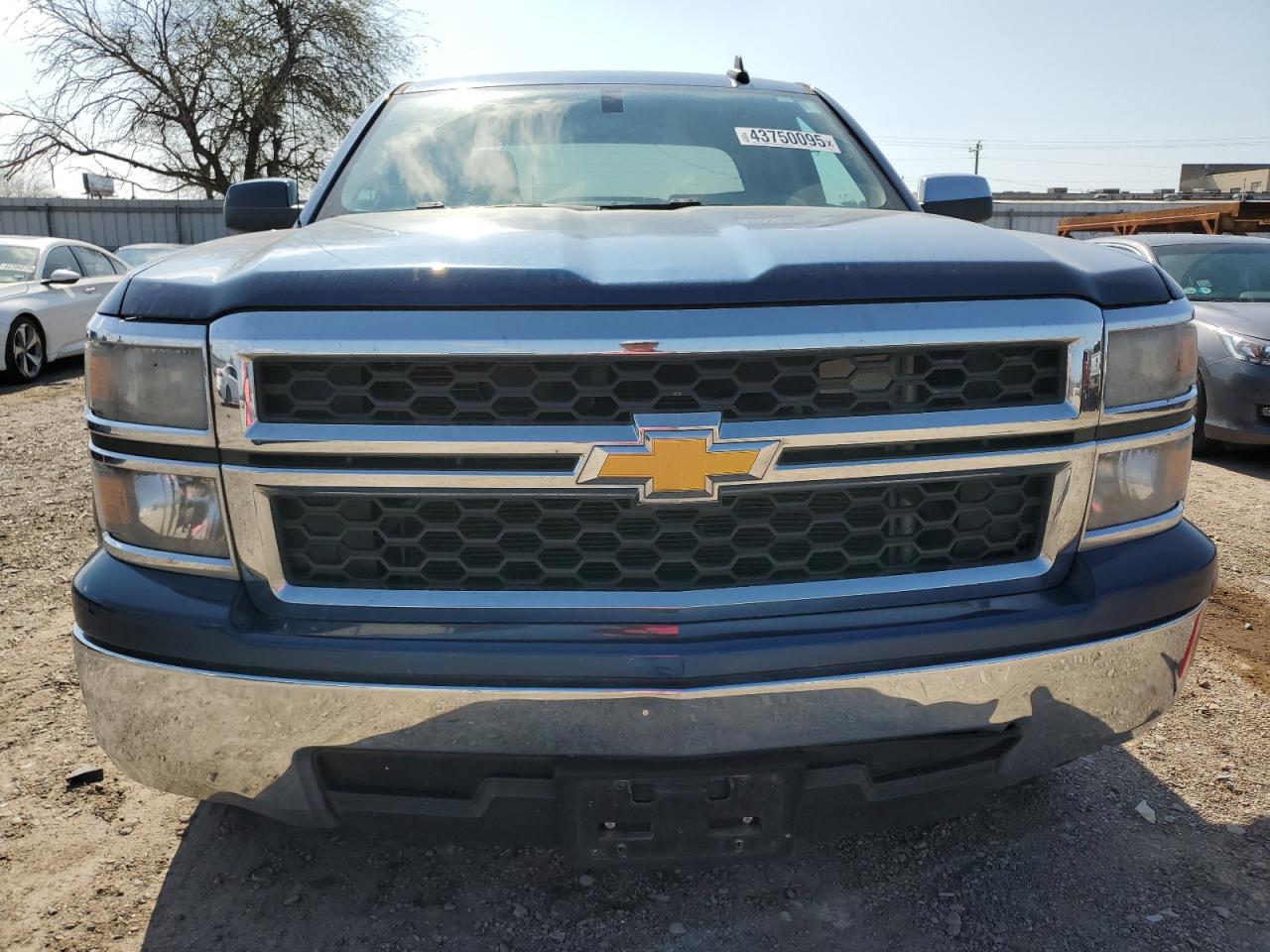 2015 Chevrolet Silverado - Image 5