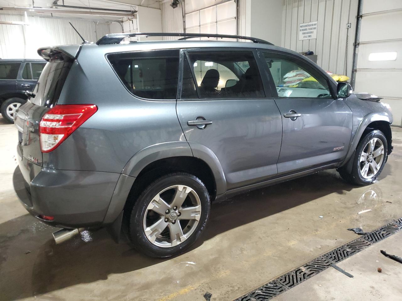 2012 Toyota RAV 4 - Image 3