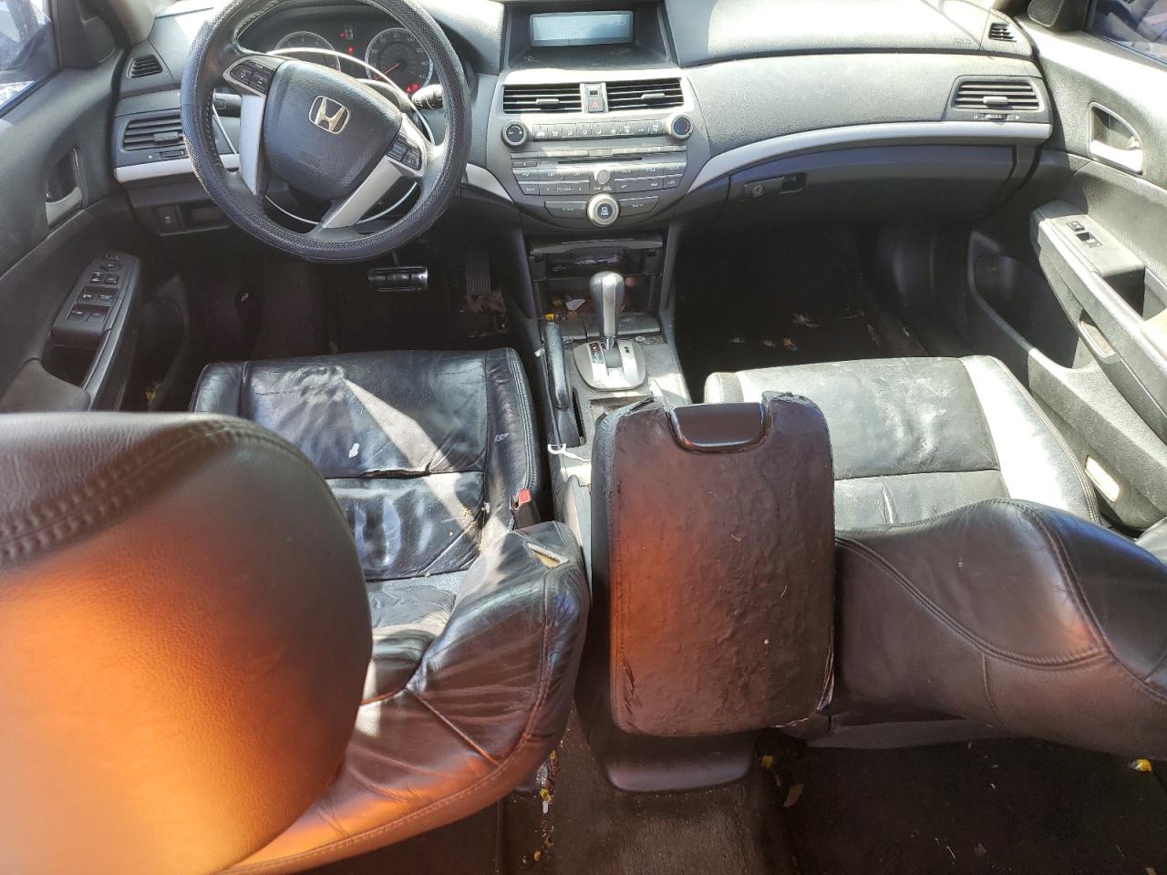 2011 Honda Accord - Image 8