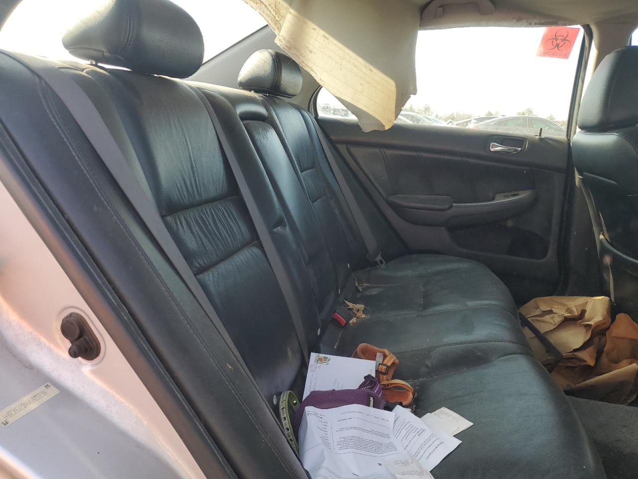 2006 Honda Accord - Image 10