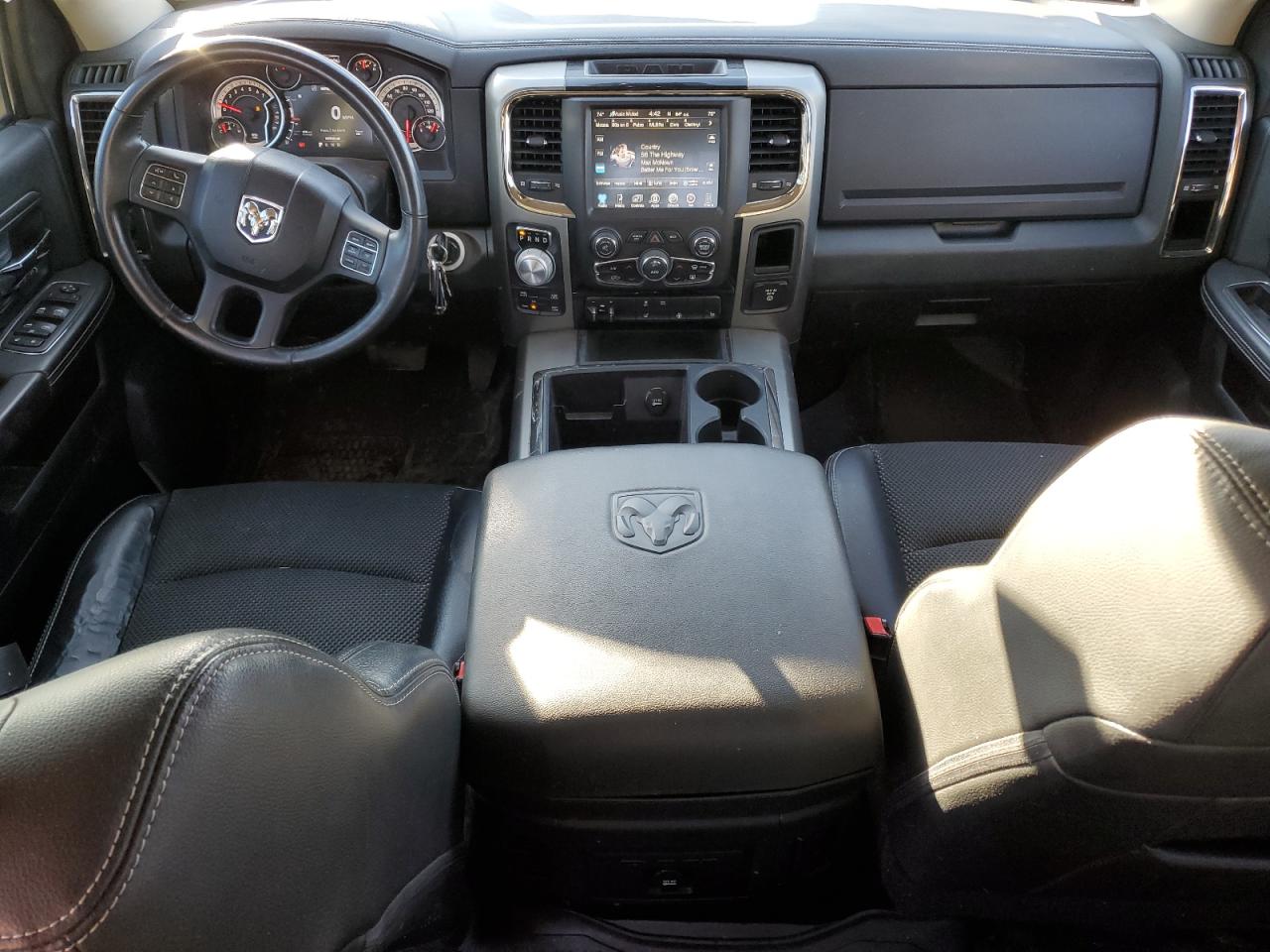 2014 RAM 1500 - Image 8