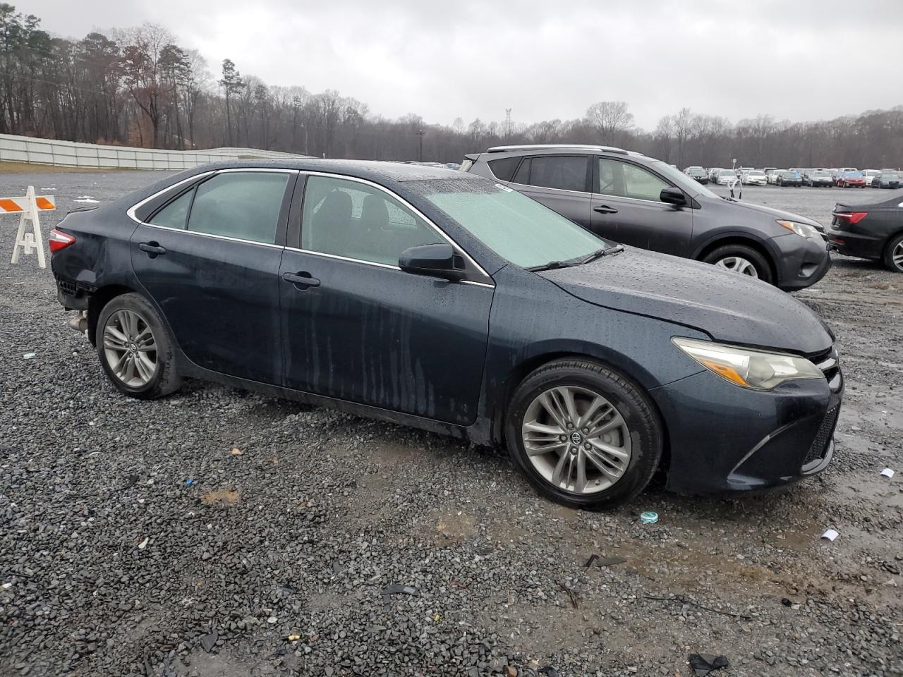 2017 Toyota Camry - Image 4