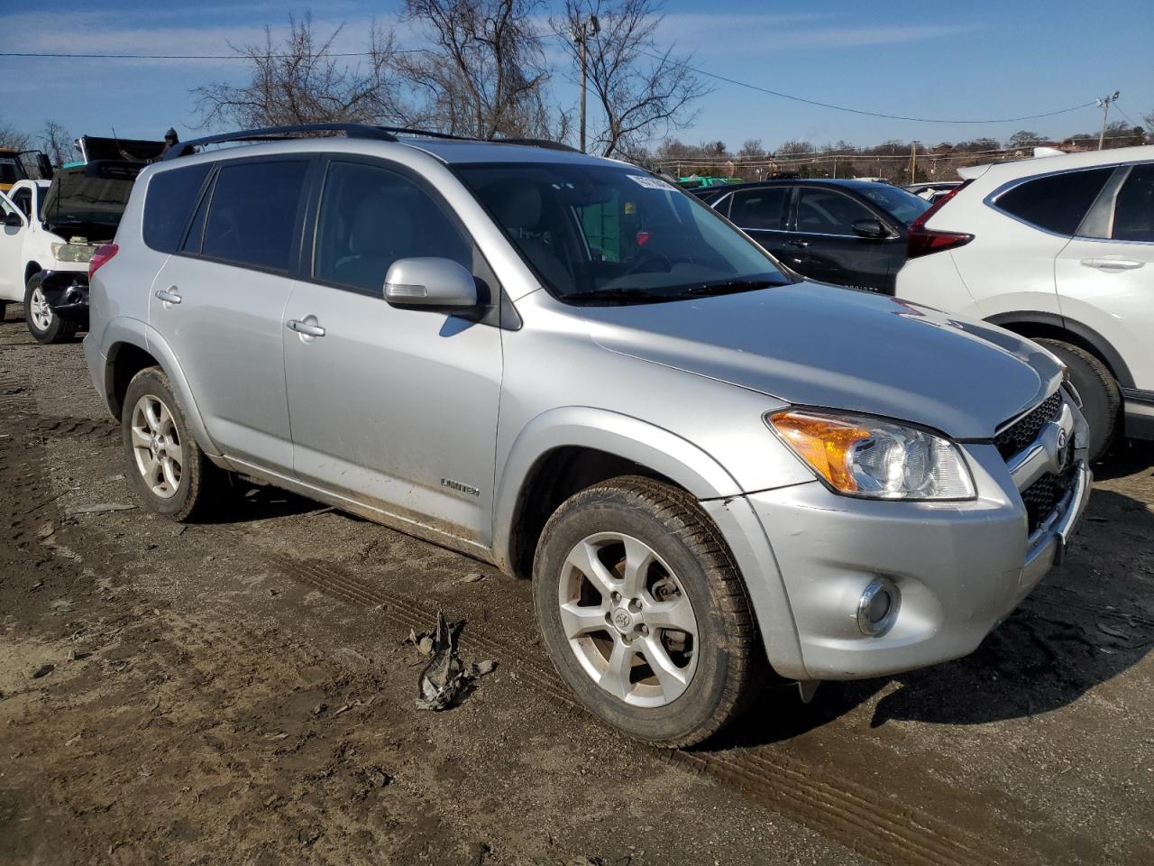 2010 Toyota RAV 4 - Image 4