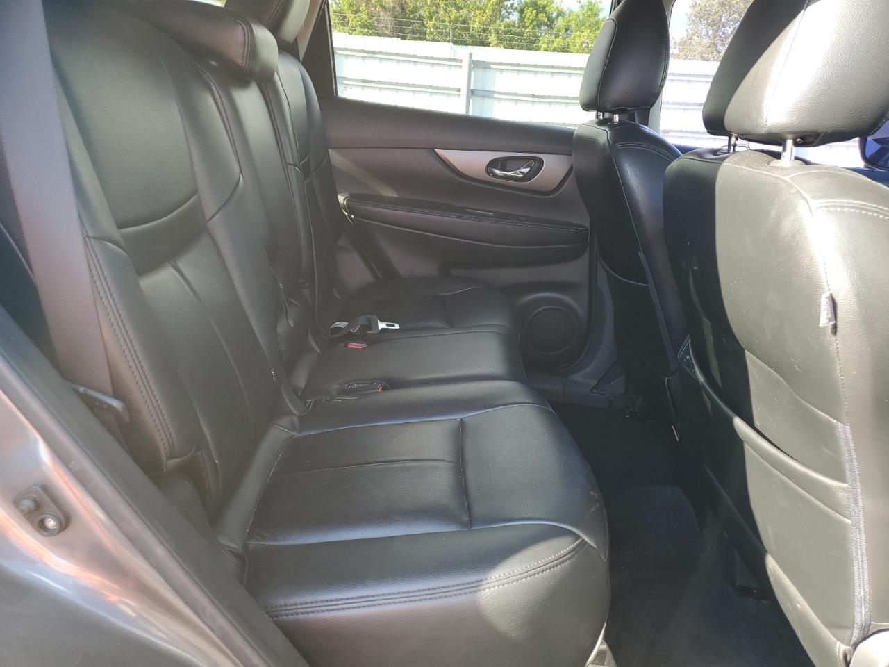 2014 Nissan Rogue - Image 12