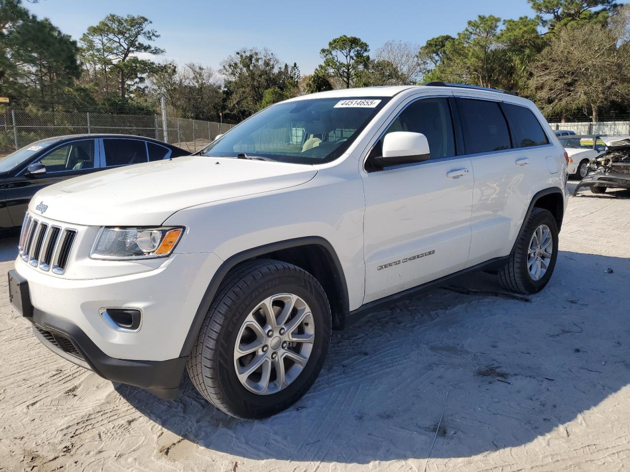 2016 Jeep Grand Cherokee - Image 1