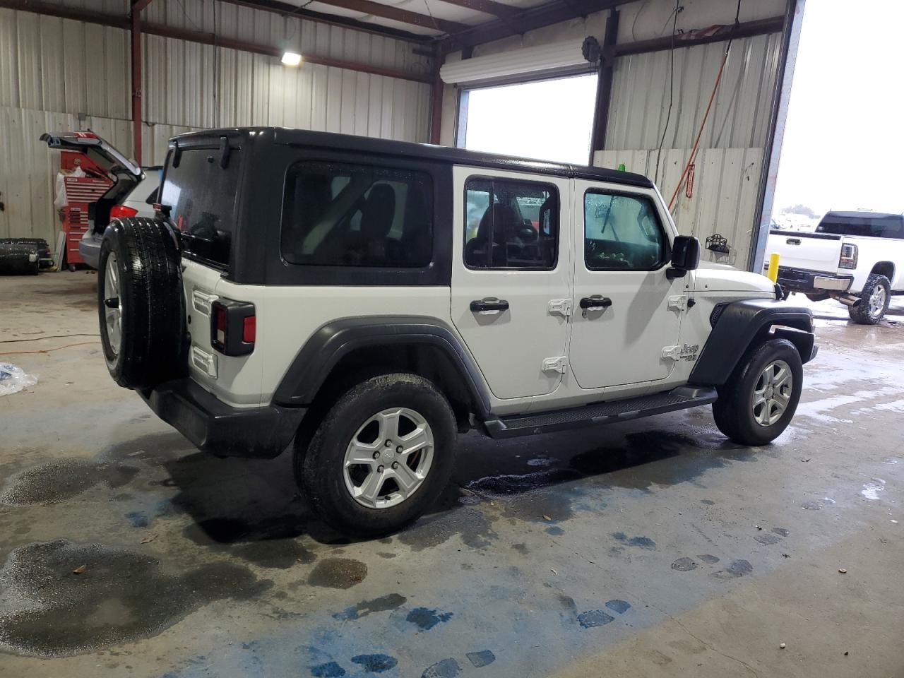 2020 Jeep Wrangler - Image 3