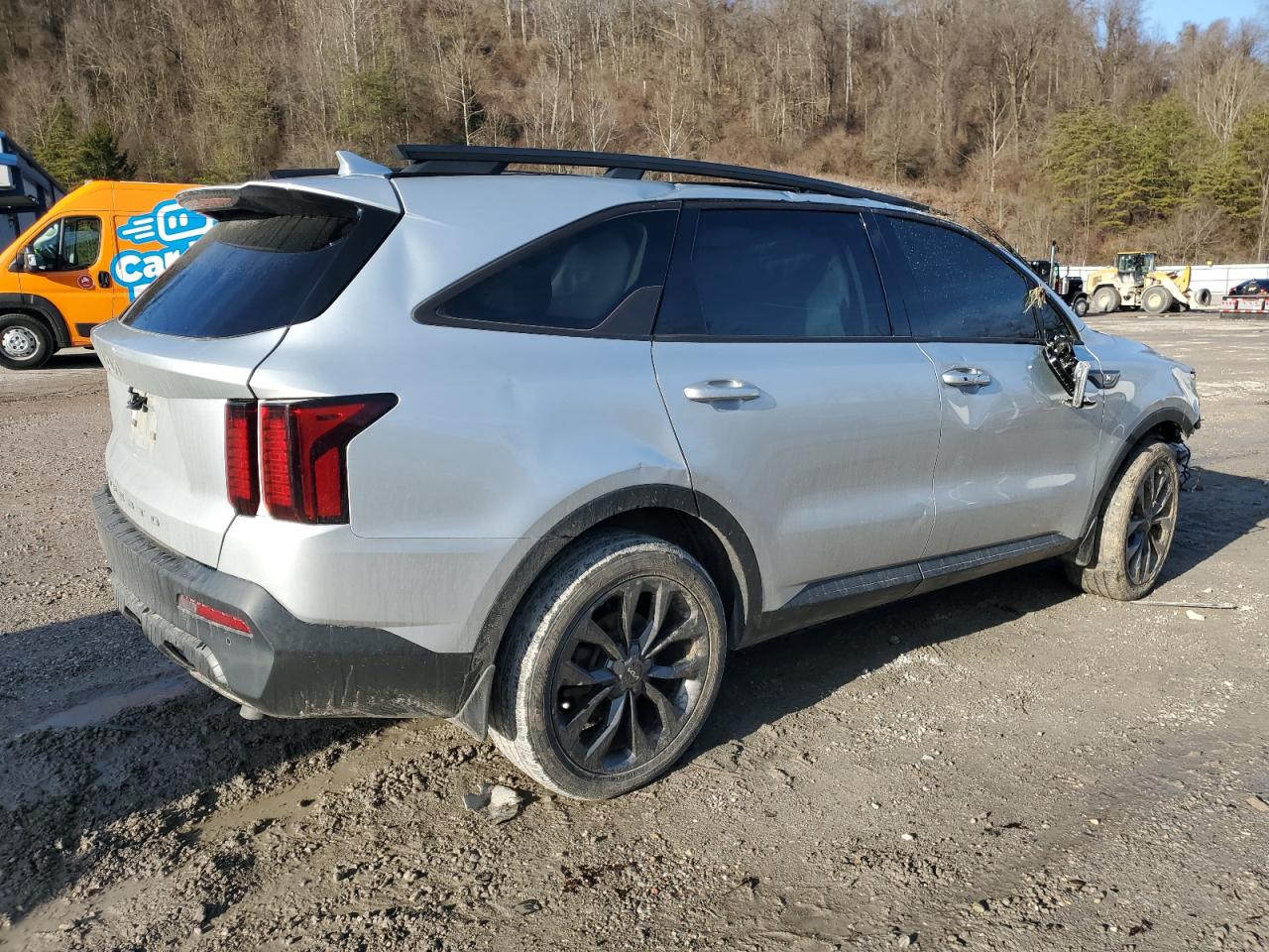 2022 Kia Sorento - Image 3
