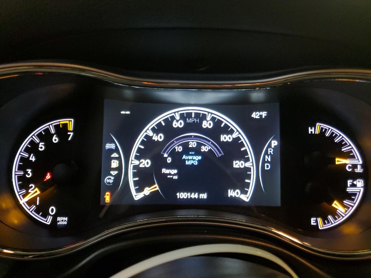 2020 Jeep Grand Cherokee - Image 9