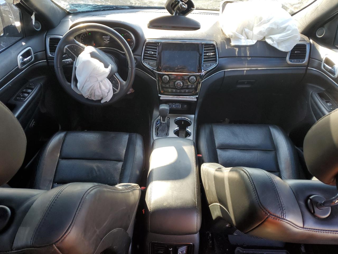 2019 Jeep Grand Cherokee - Image 8