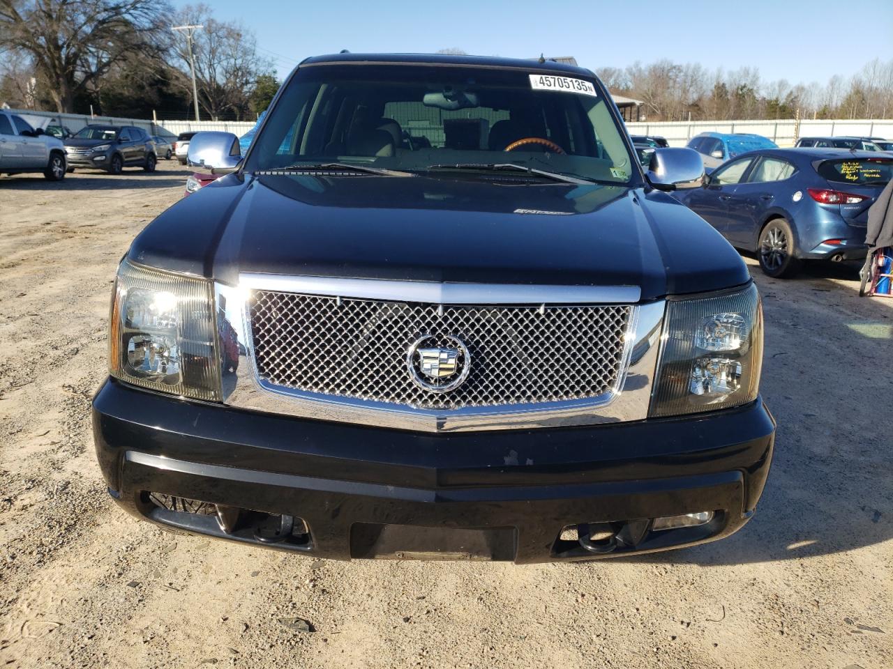 2002 Cadillac Escalade - Image 5