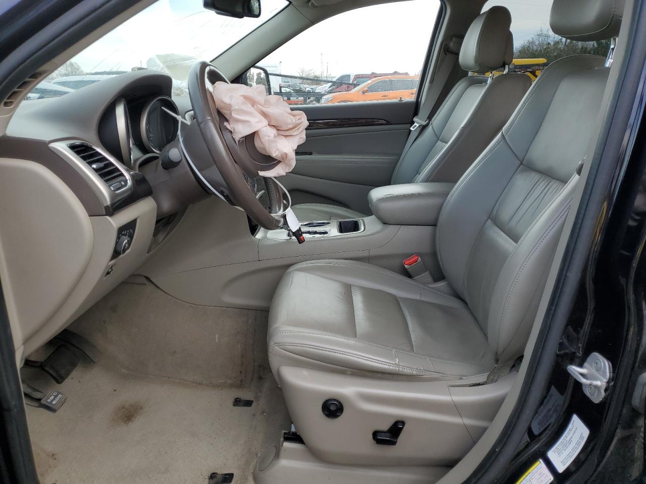 2011 Jeep Grand Cherokee - Image 7