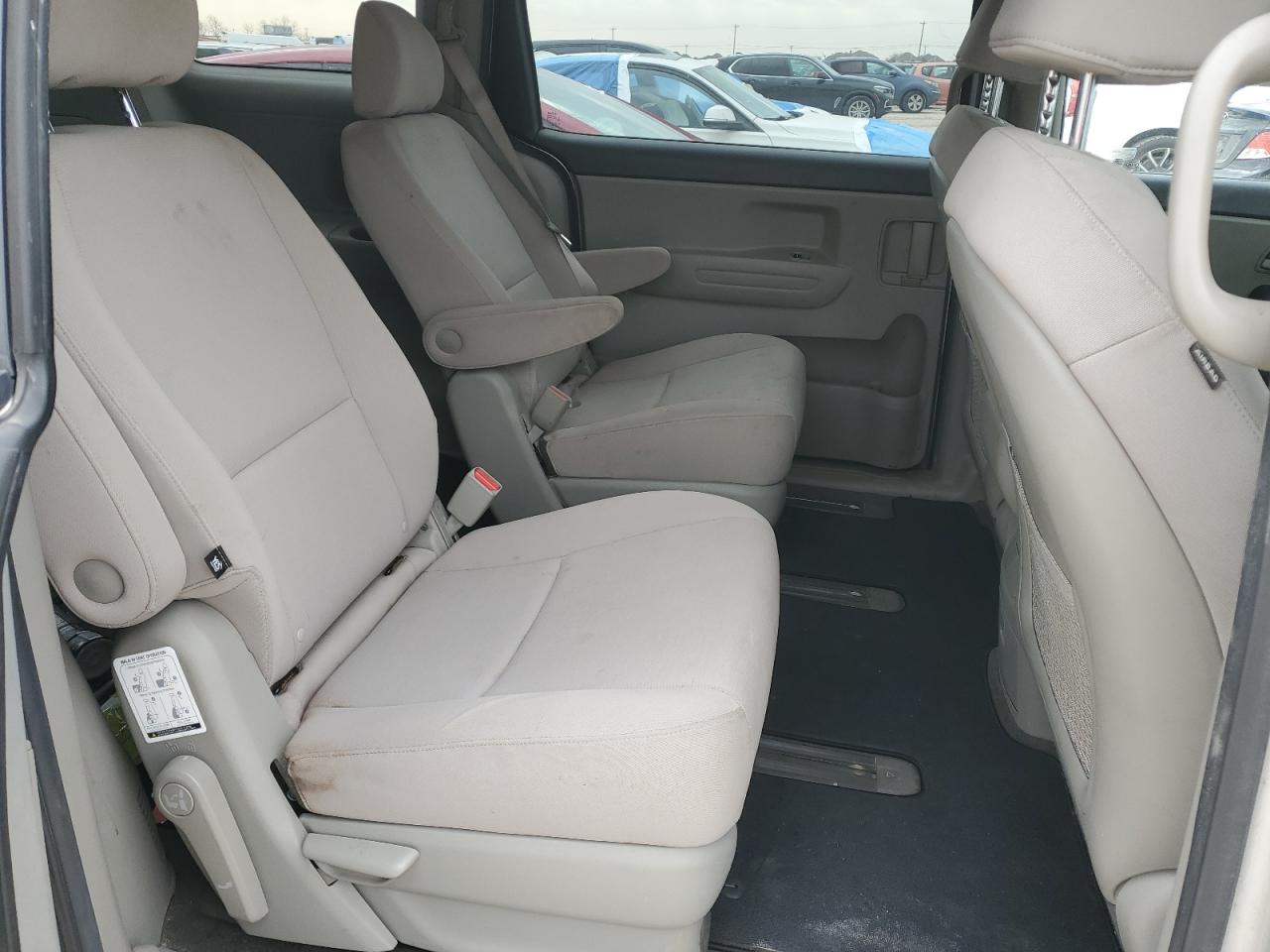 2015 Kia Sedona Lx VIN: KNDMB5C11F6033852 Lot: 45243855