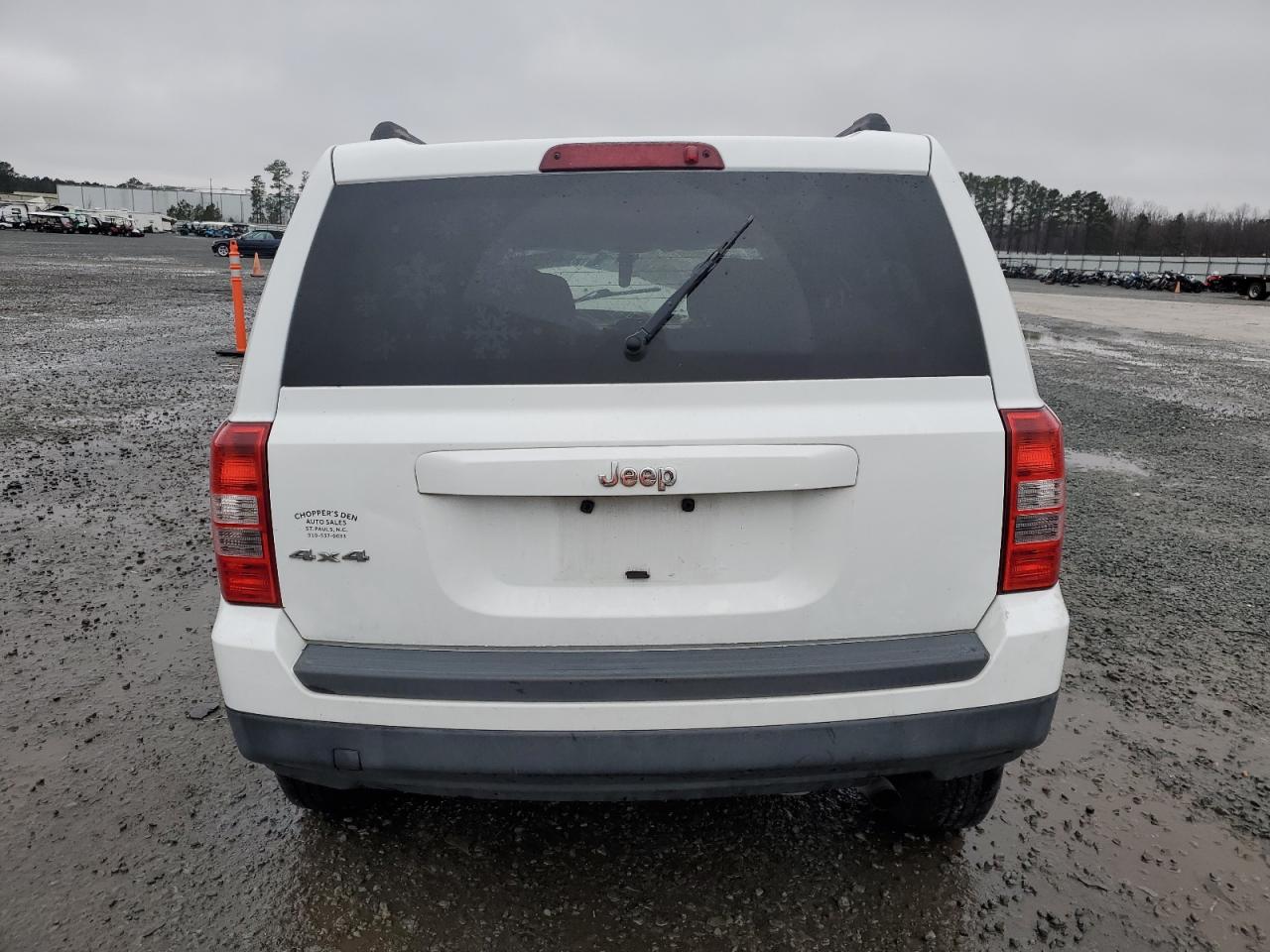 2012 Jeep Liberty (Patriot) - Image 6