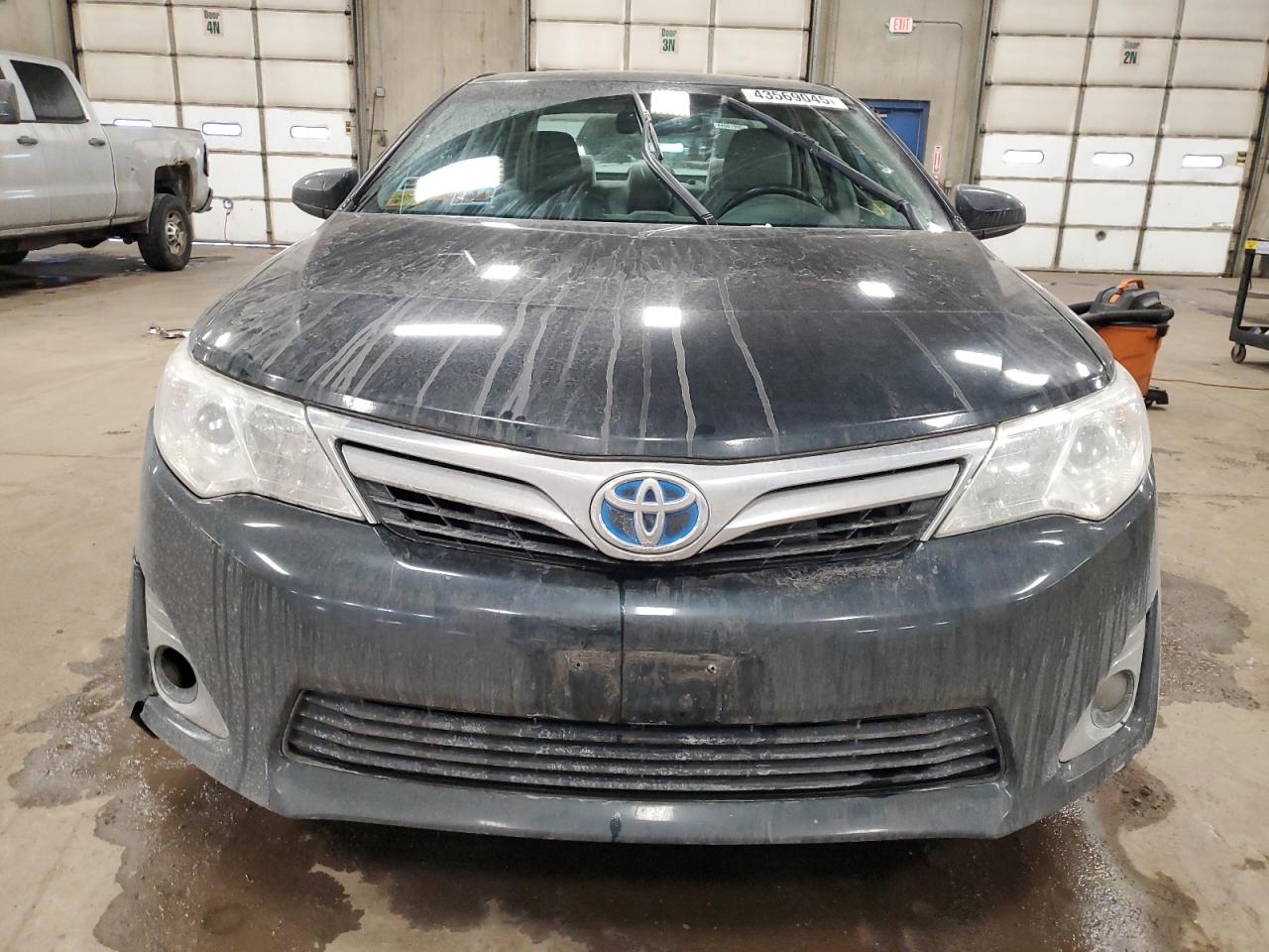 2012 Toyota Camry - Image 5