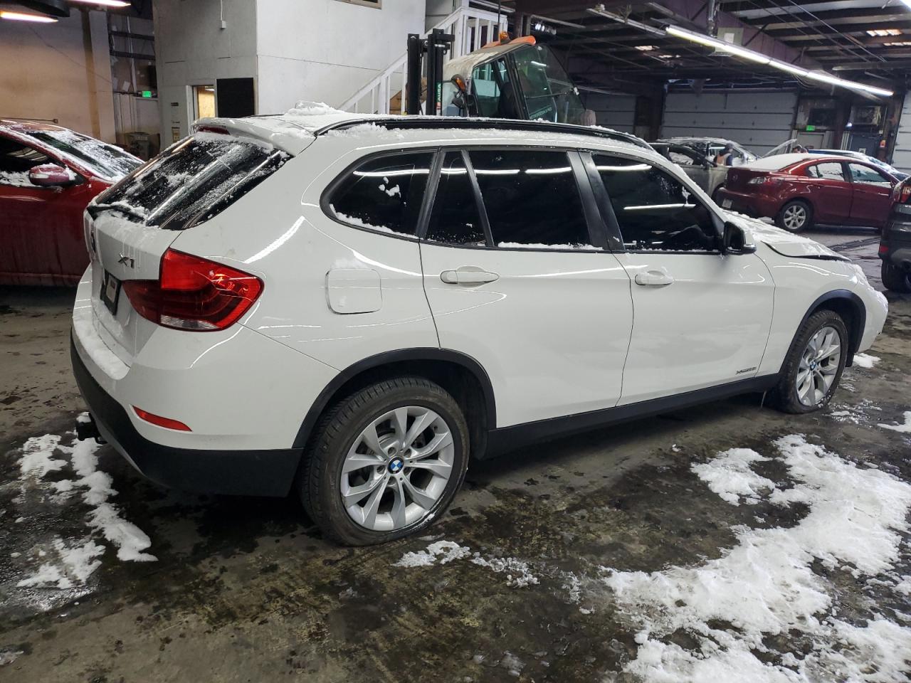 2014 BMW X1 - Image 3