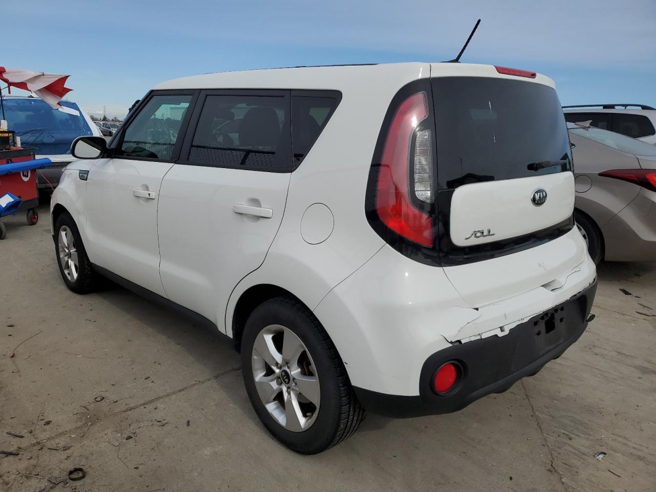 2017 Kia Soul - Image 2