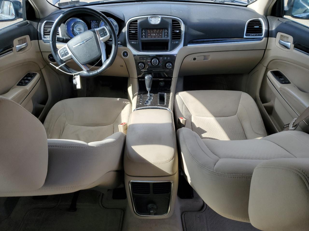 2012 Chrysler 300 - Image 8