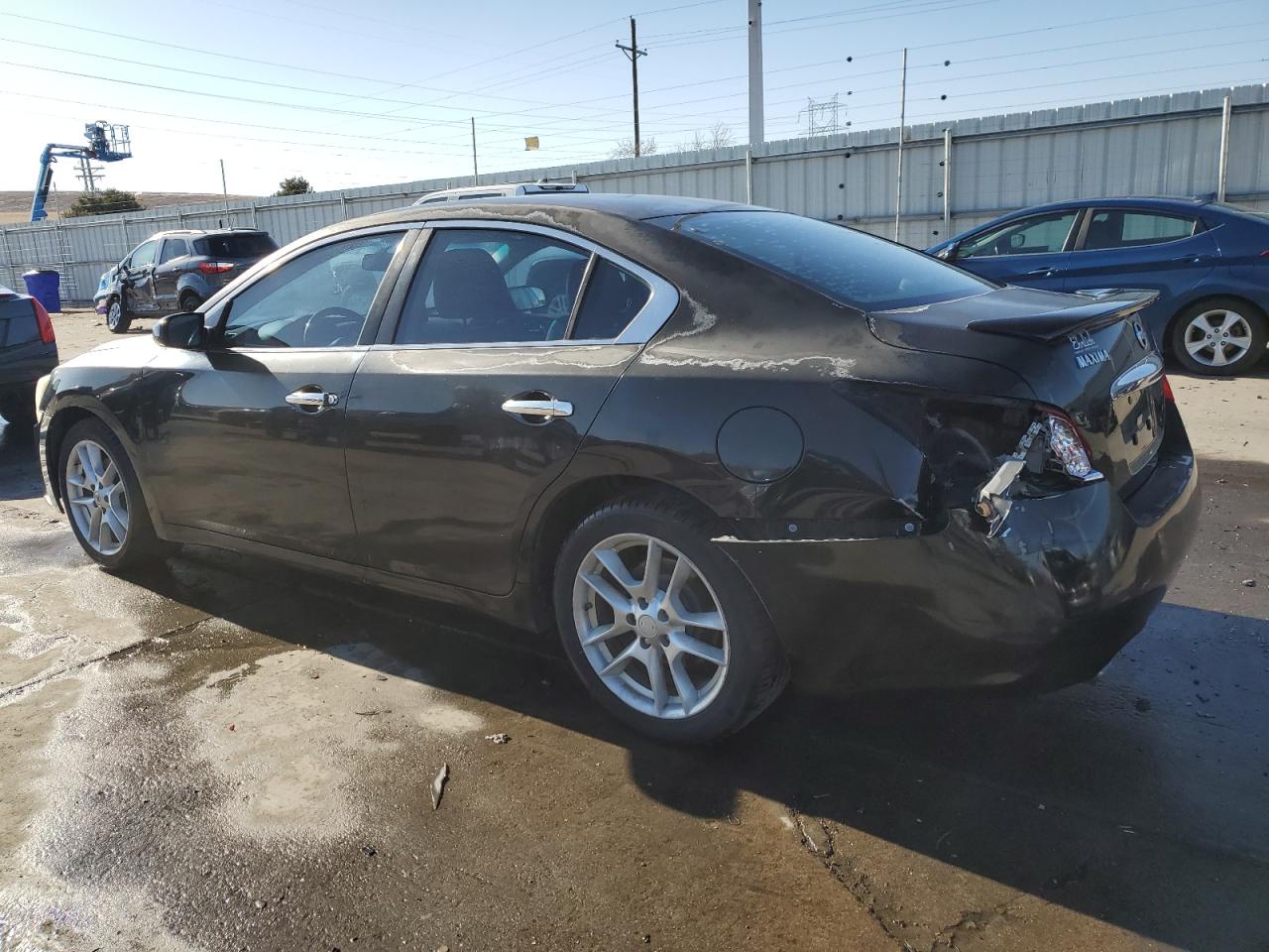 2010 Nissan Maxima - Image 2