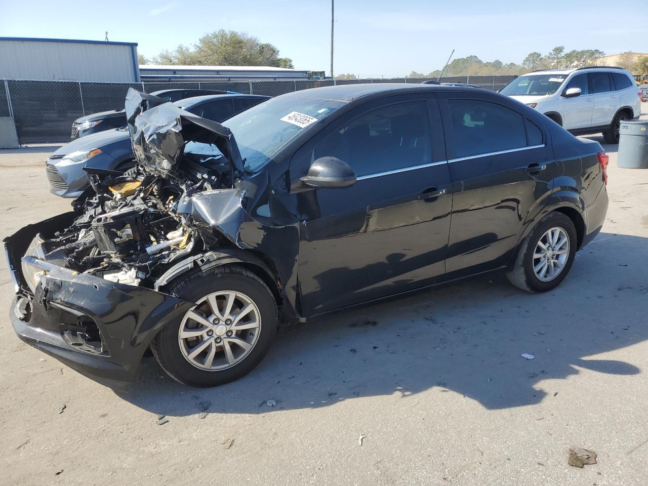 1G1JD5SH2J4137369 CHEVROLET SONIC 2018