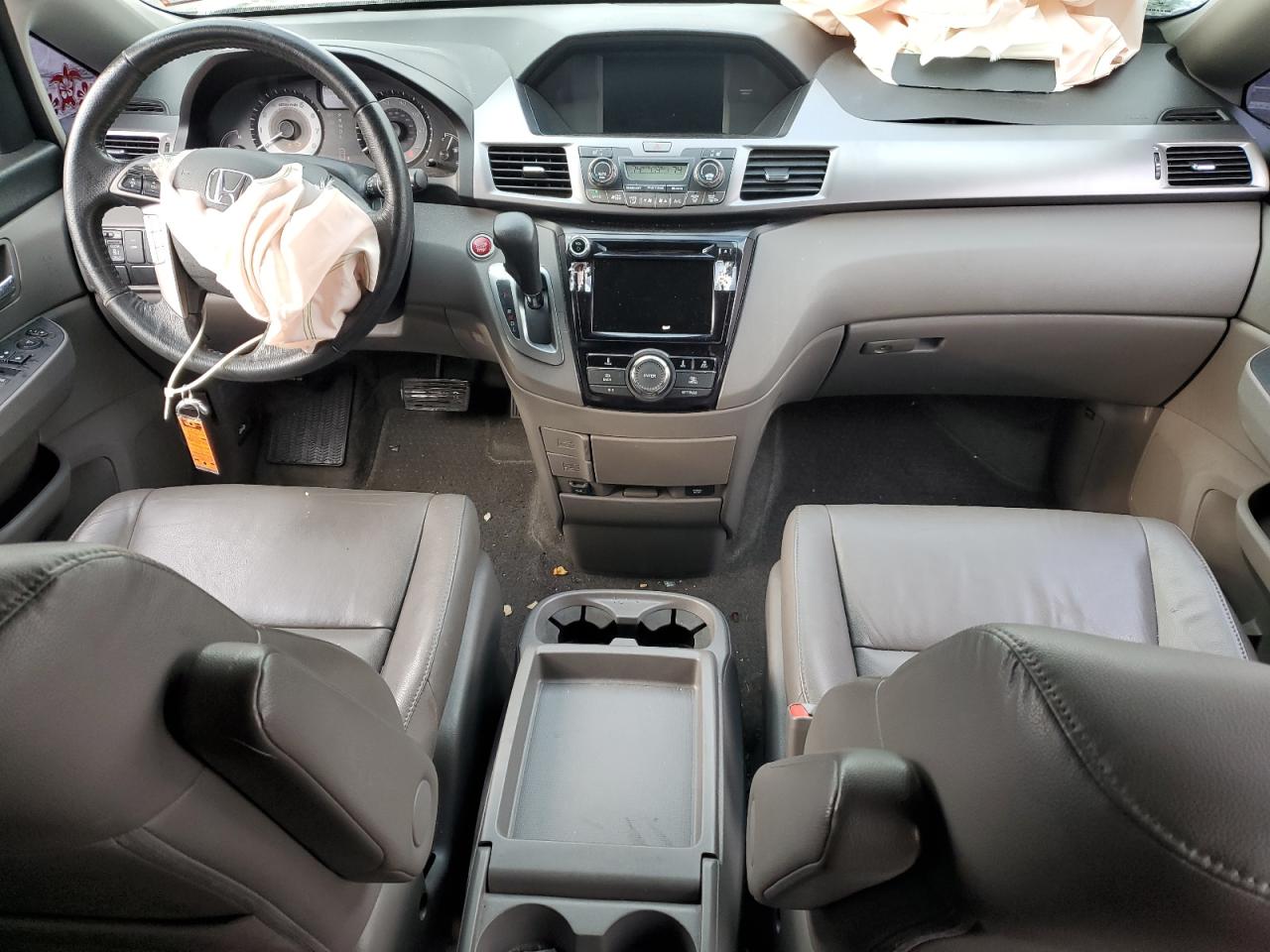 2014 Honda Odyssey - Image 8