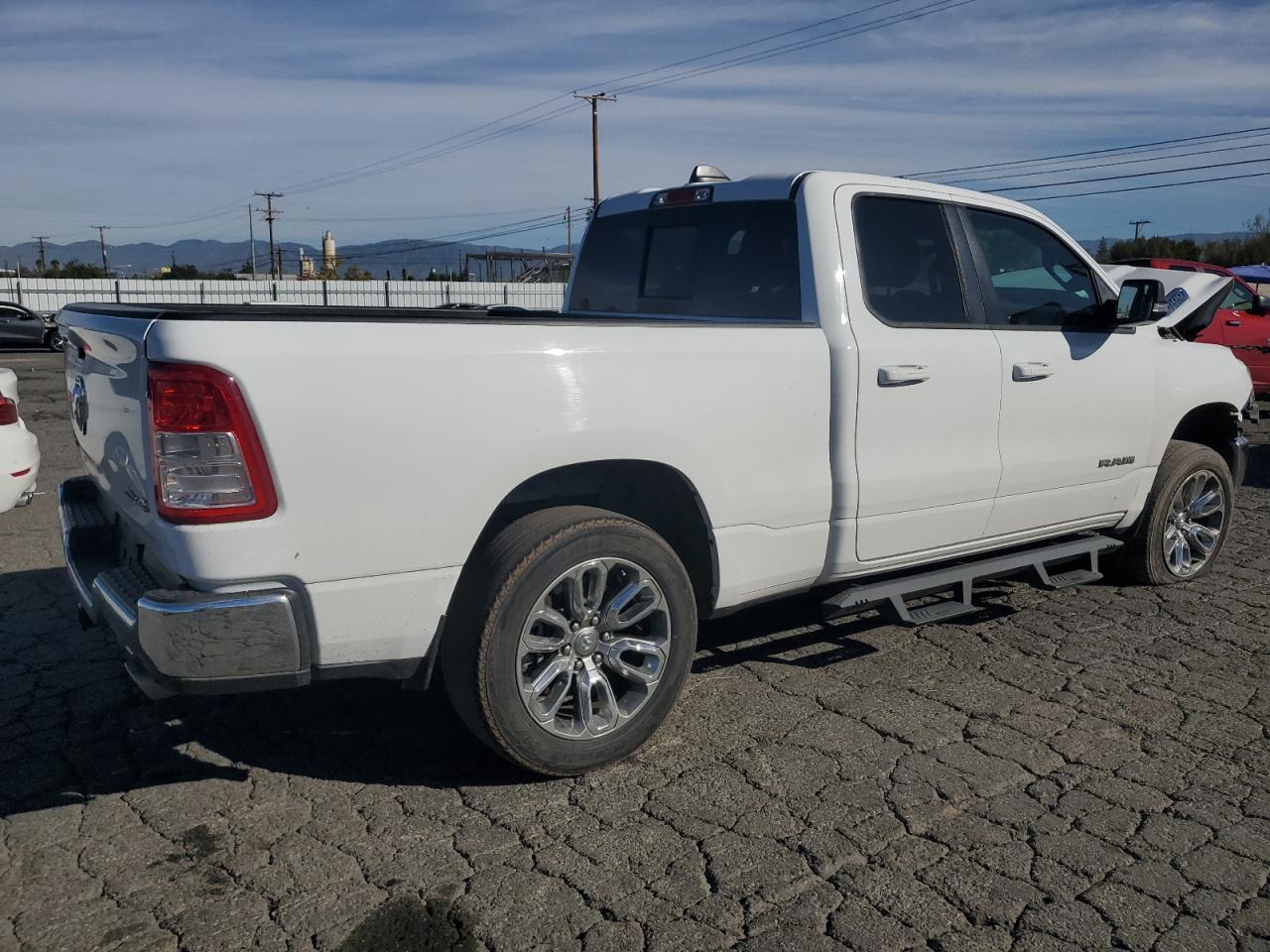 2022 RAM 1500 - Image 3