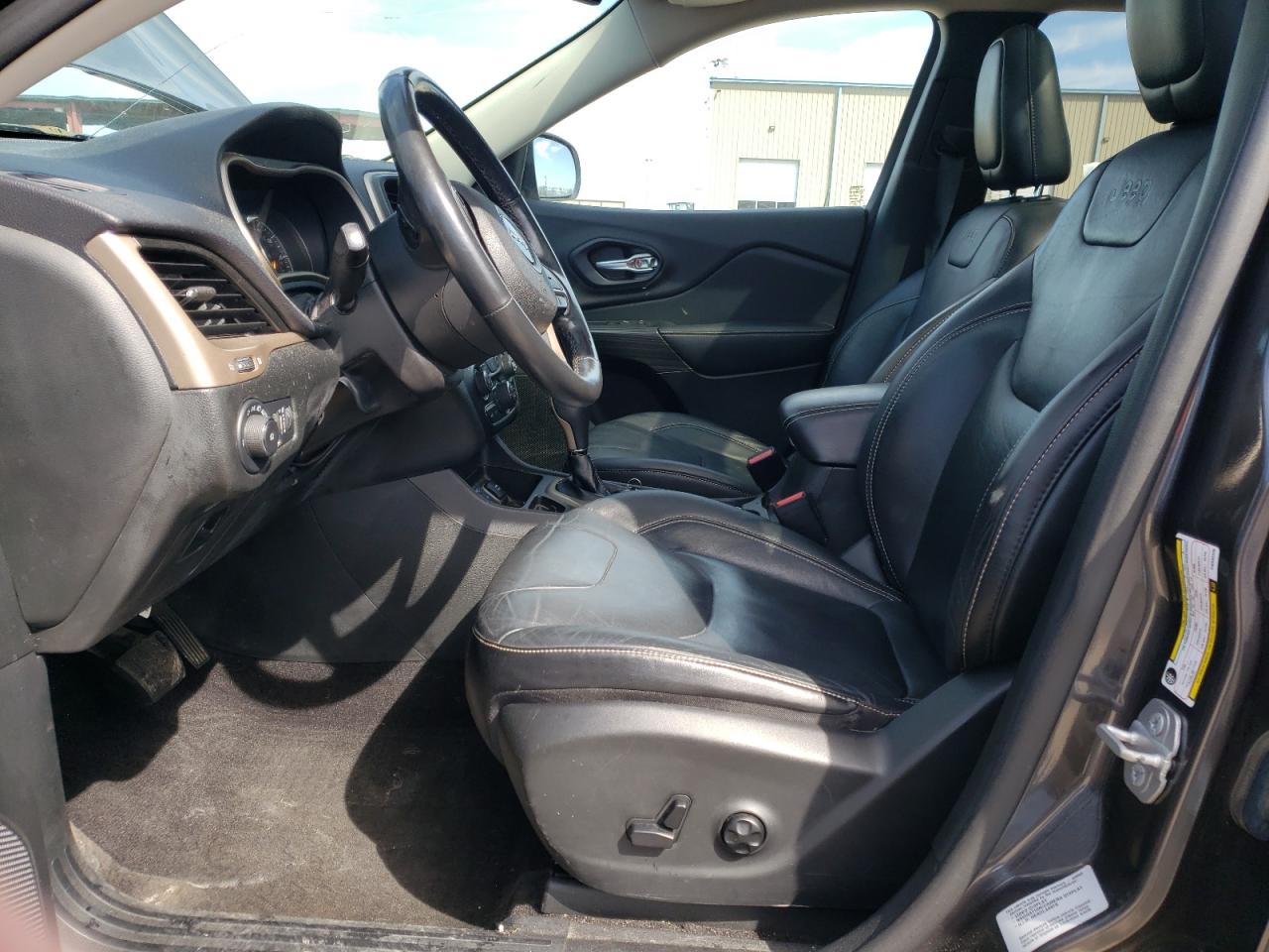 2015 Jeep Grand Cherokee - Image 7