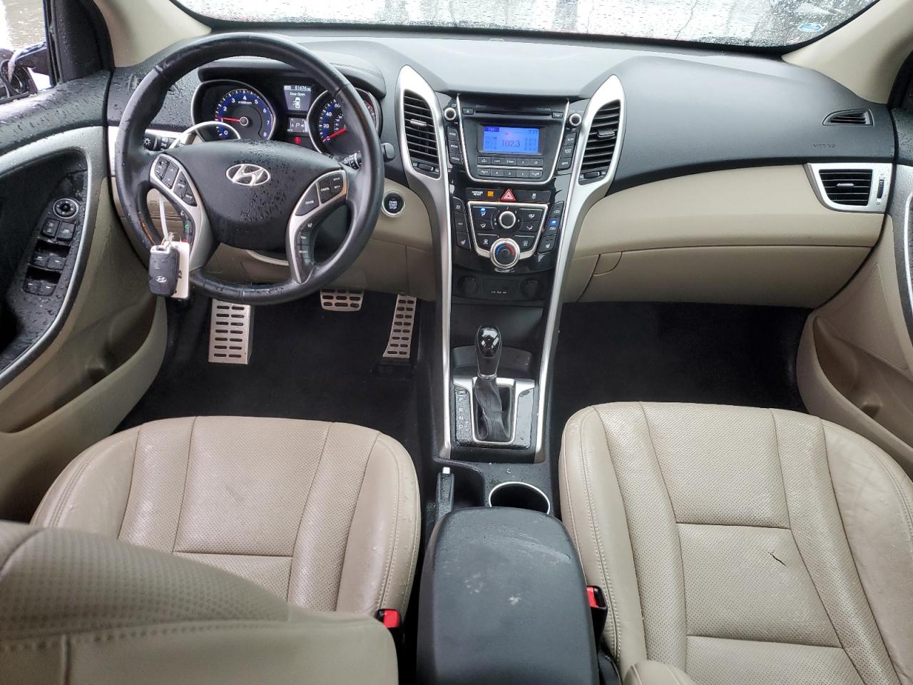 2014 Hyundai Elantra - Image 8