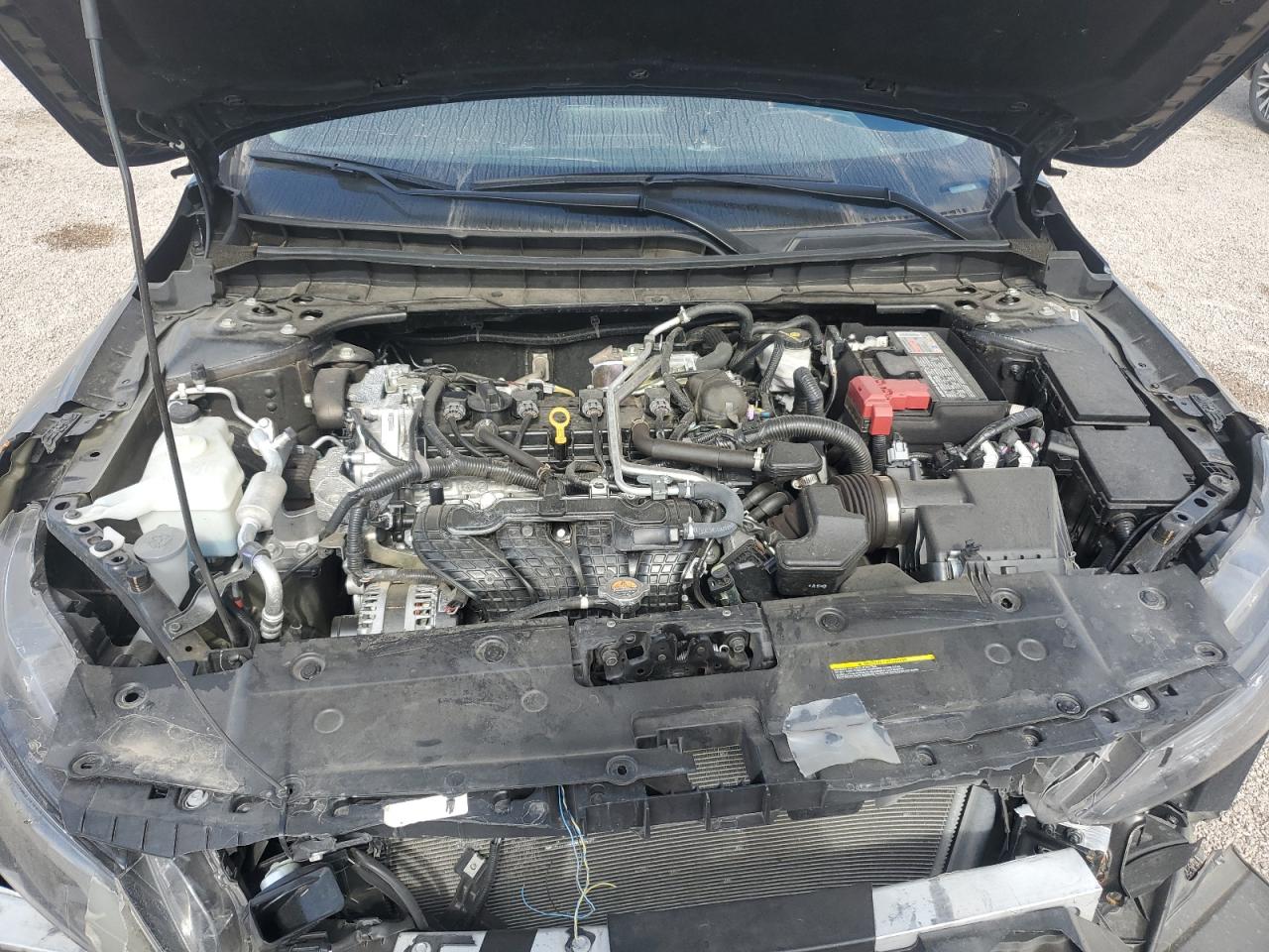 2024 Nissan Altima - Image 11