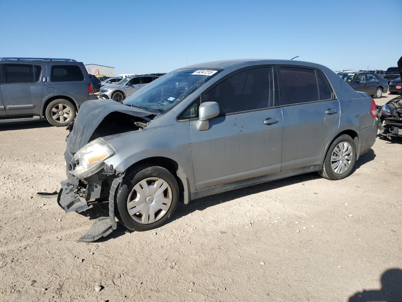2010 Nissan Versa - Image 1