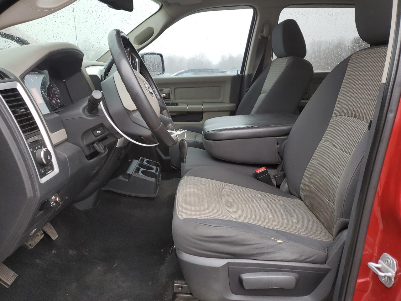 2009 Dodge RAM - Image 7