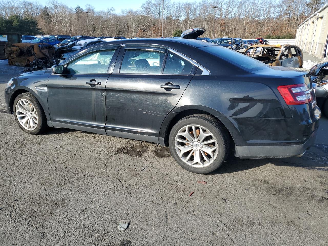 2013 Ford Taurus - Image 2
