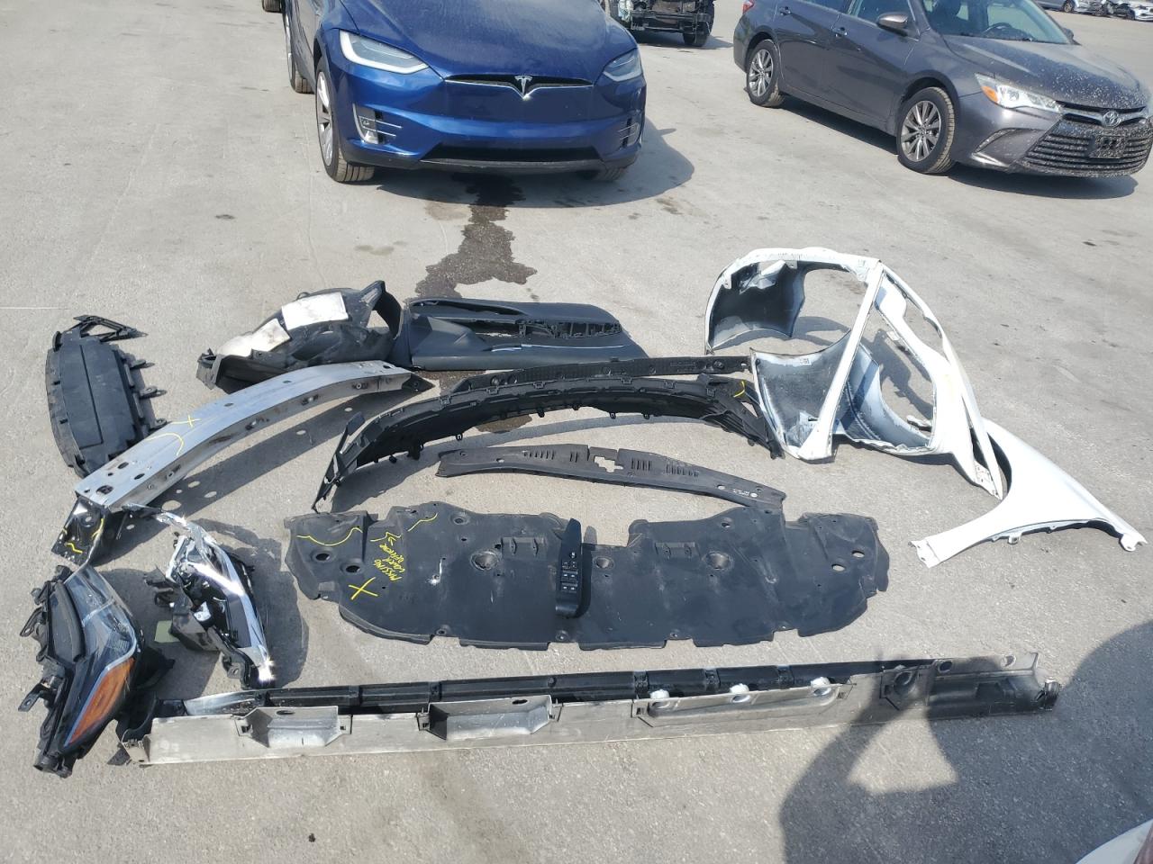 2018 Toyota Camry - Image 12