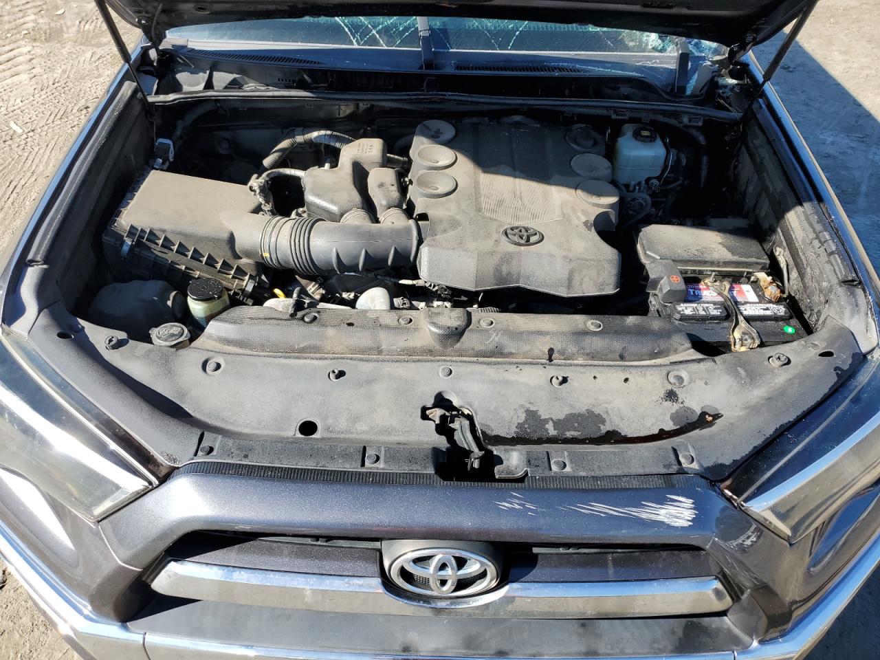 2018 Toyota 4Runner - Image 13