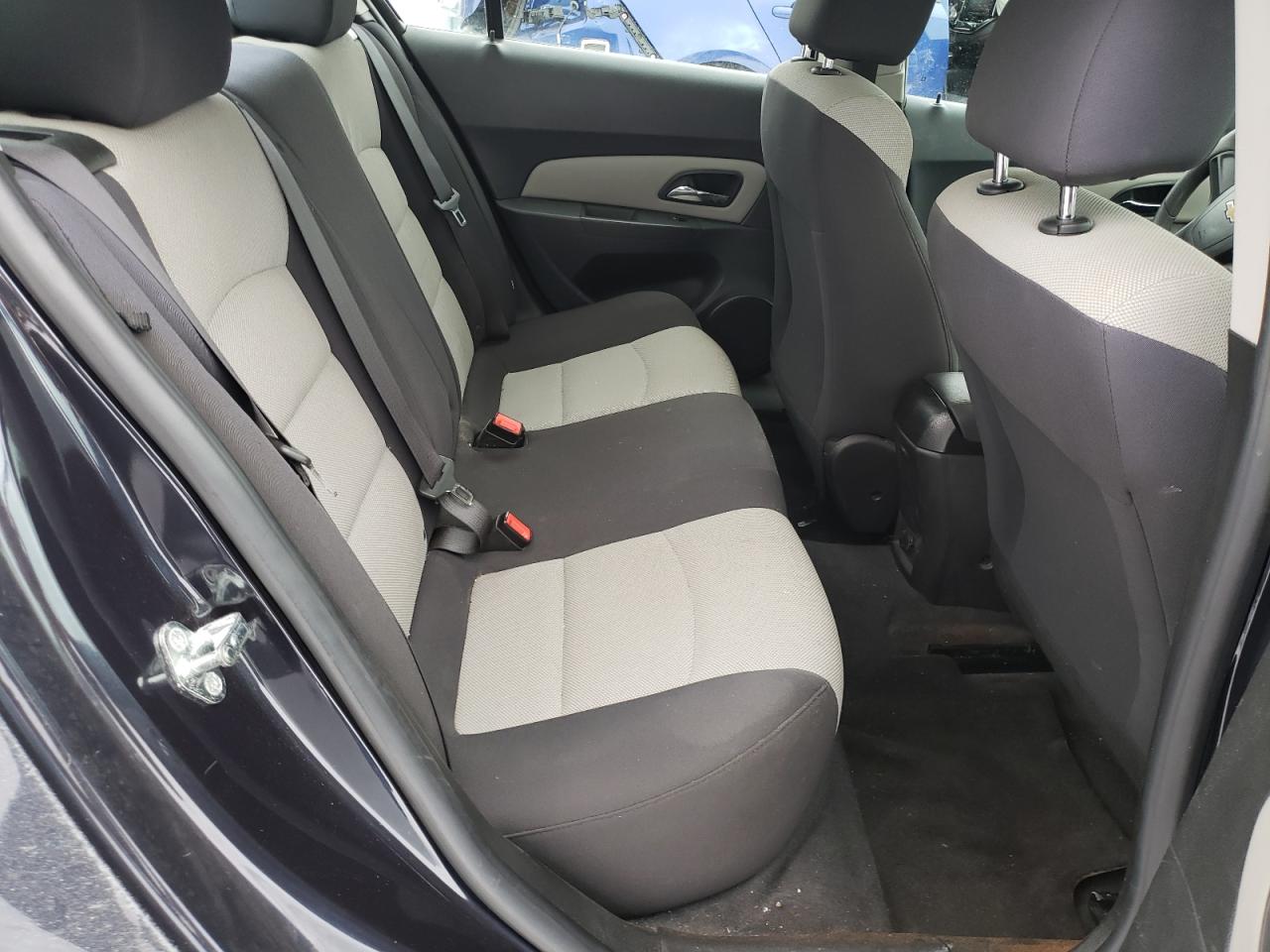 2016 Chevrolet Cruze - Image 10