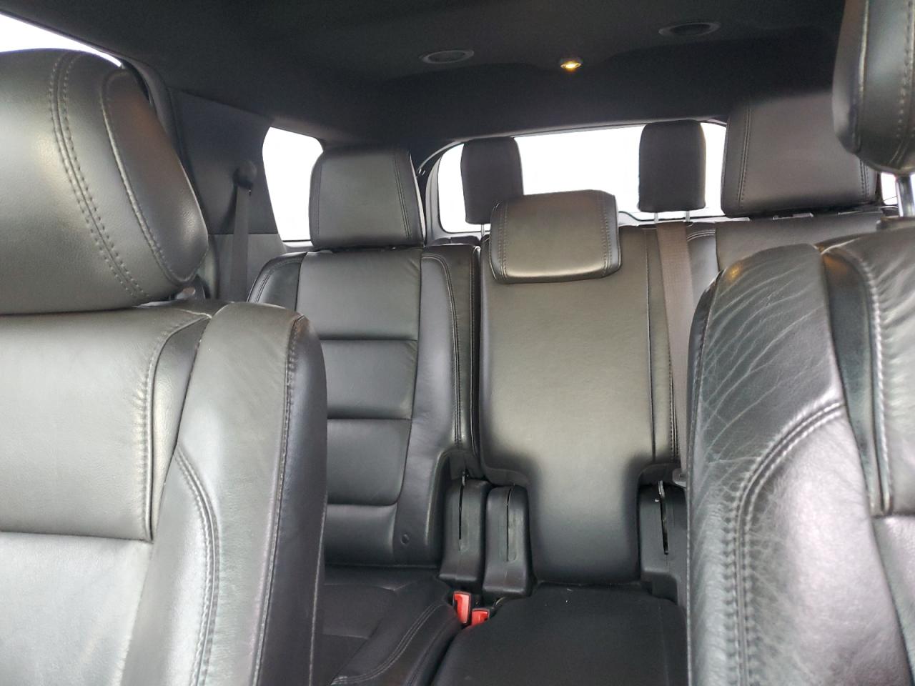 2015 Ford Explorer - Image 10