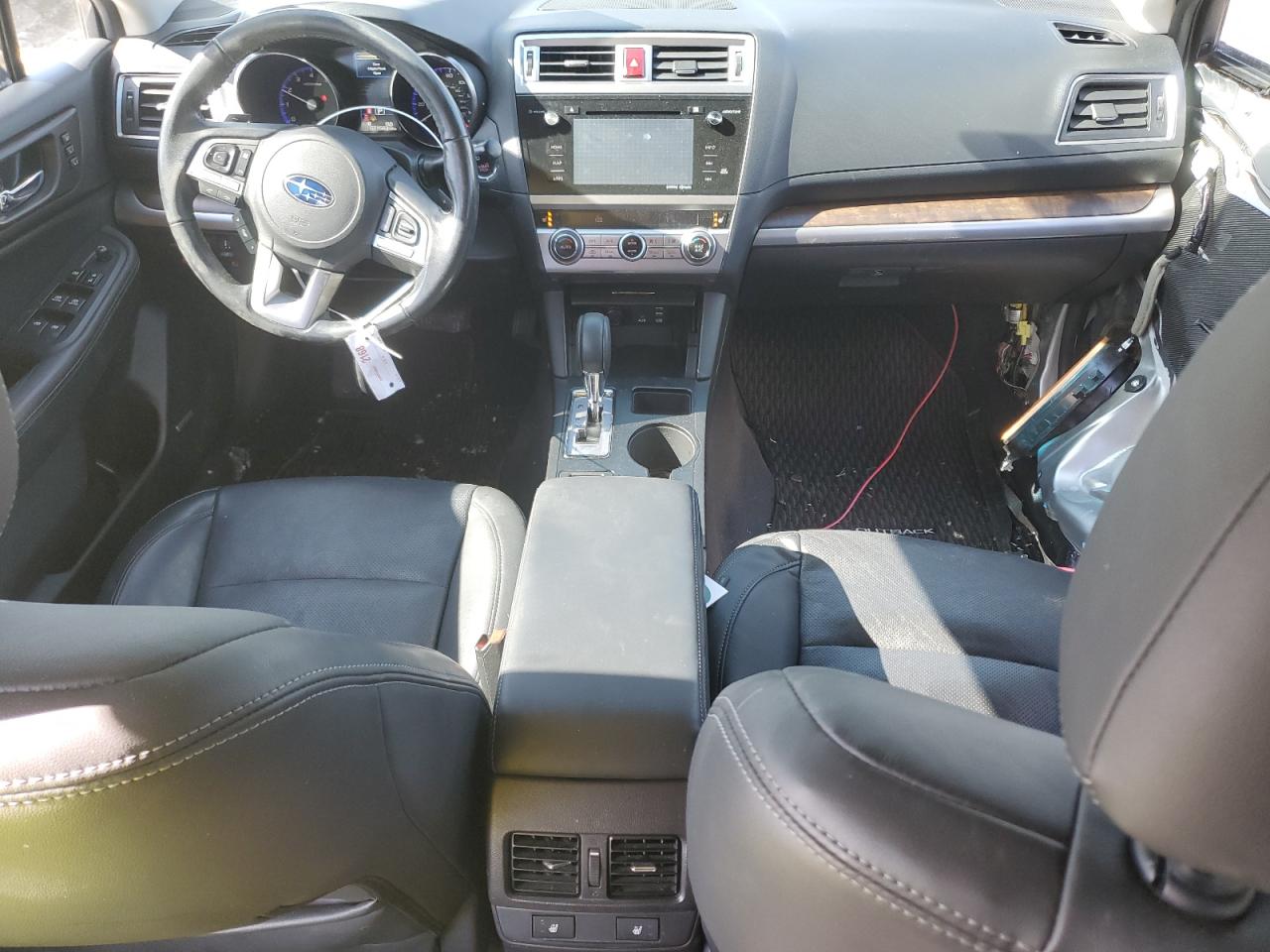 2015 Subaru Legacy - Image 8