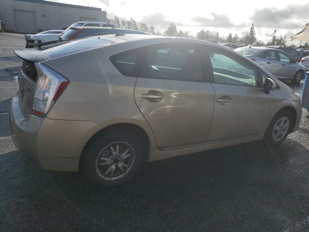 2011 Toyota Prius - Image 3