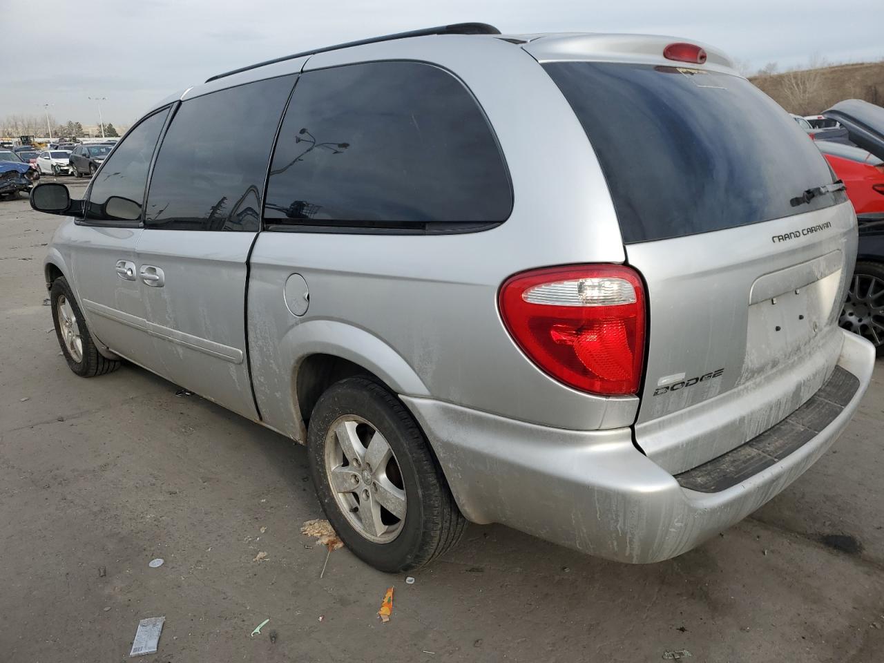 2007 Dodge Caravan - Image 2