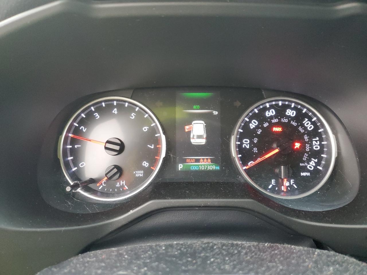 2019 Toyota RAV 4 - Image 9