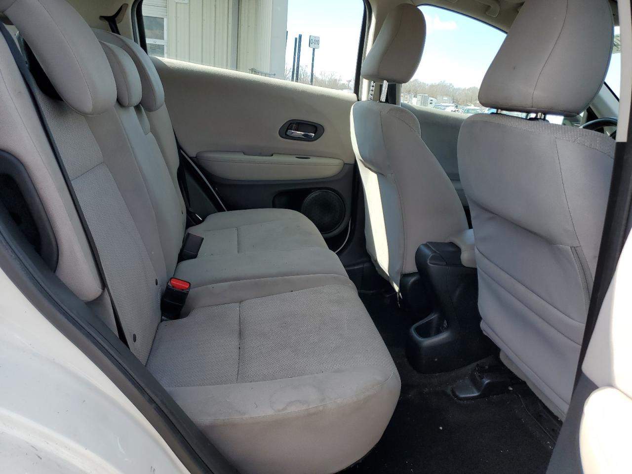 2016 Honda HR-V - Image 11
