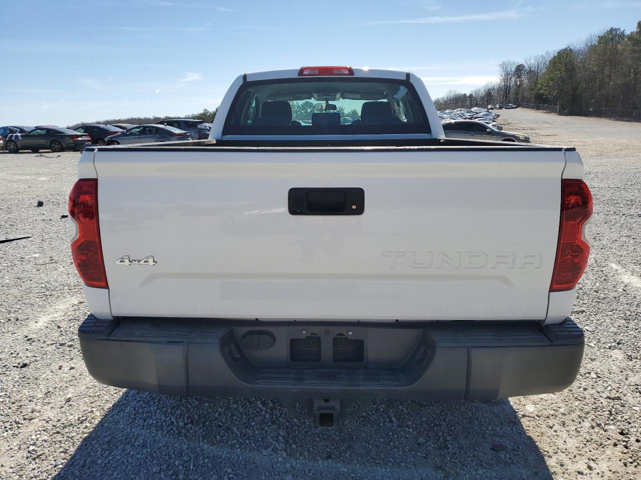 2014 Toyota Tundra - Image 6