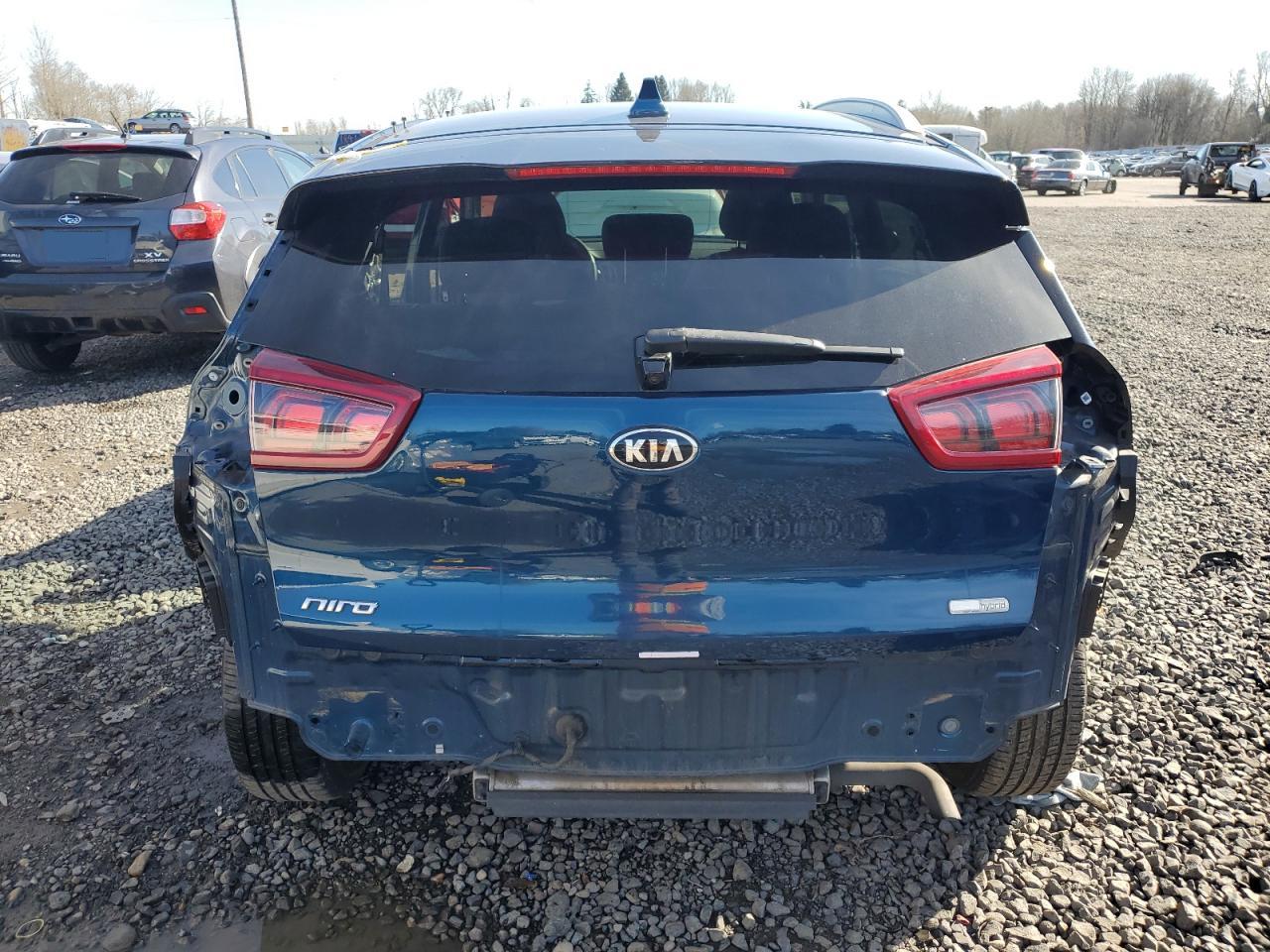 2019 Kia Niro - Image 6