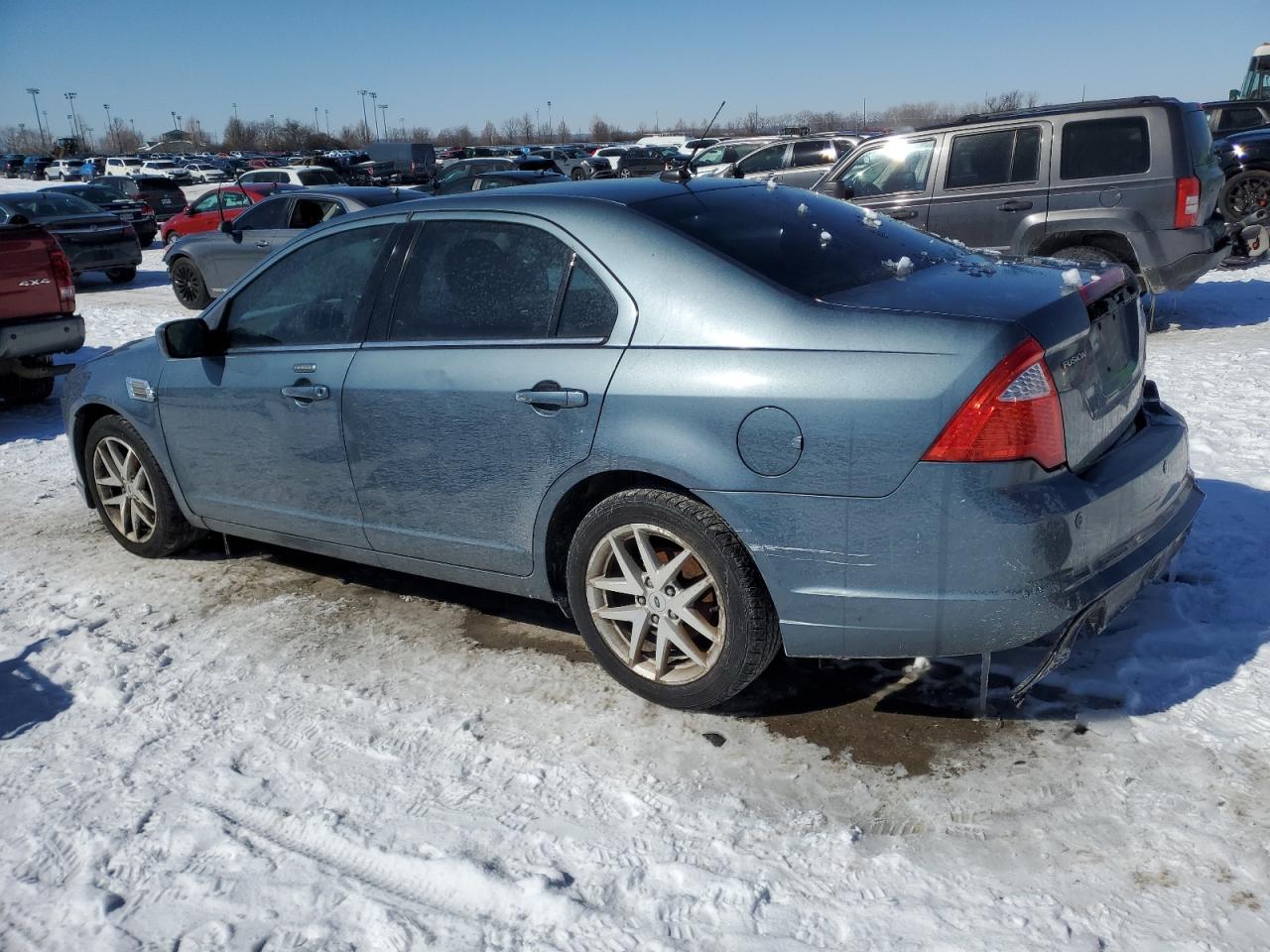 2012 Ford Fusion - Image 2