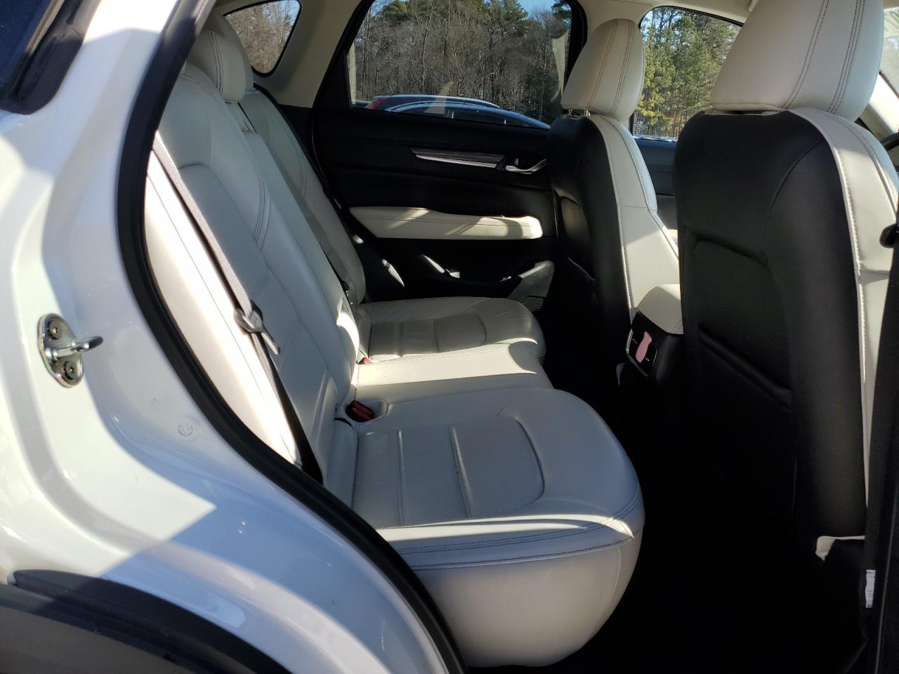 2020 Mazda CX-5 - Image 11