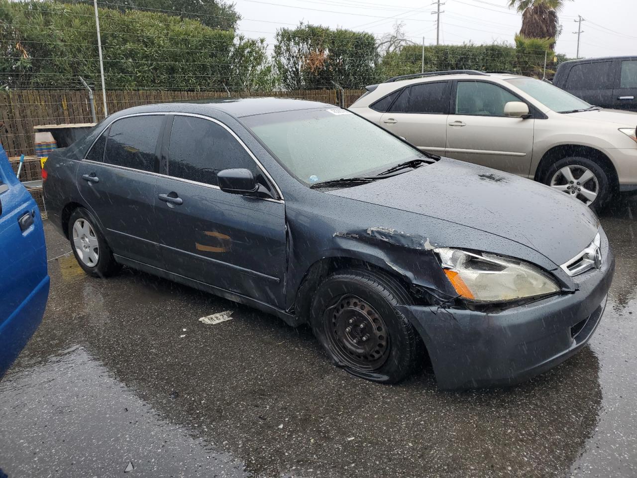 2004 Honda Accord - Image 4